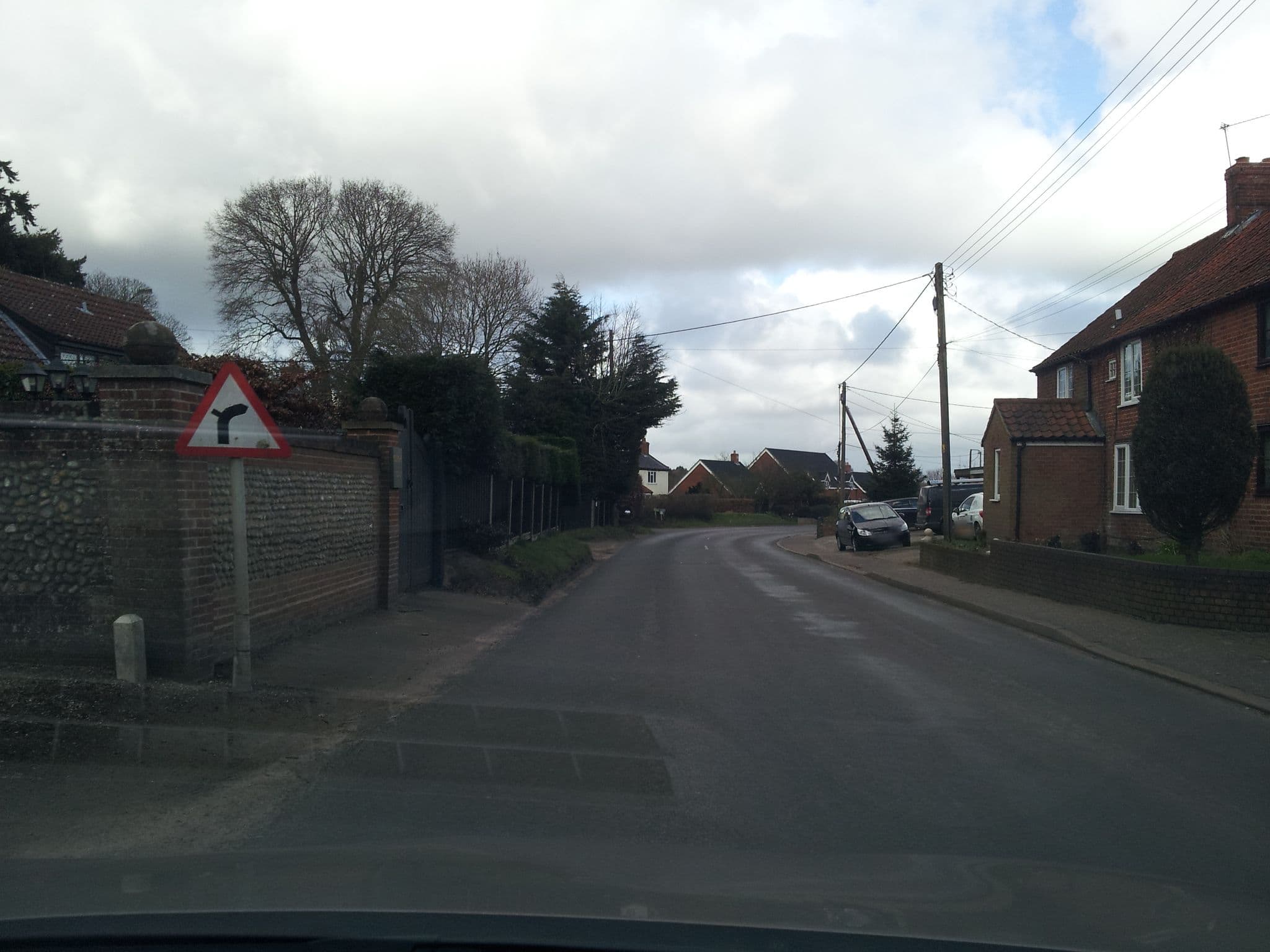 Street view near Hazel Howe, Horsford — © adam2 (CC BY-SA · Mapillary)
