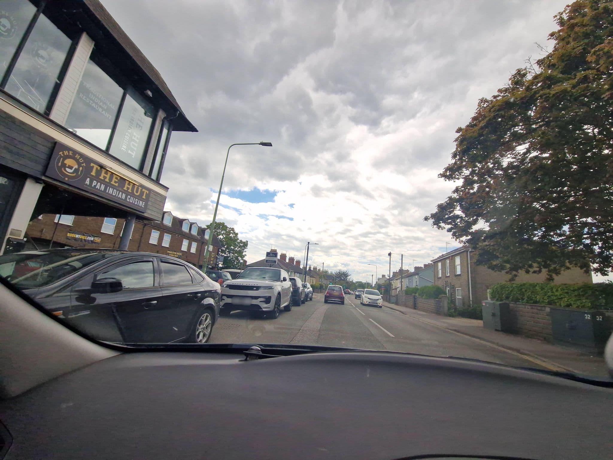 Street view near MJB Lowestoft Apartments Oulton Broad, Lowestoft — © edloach (CC BY-SA · Mapillary)