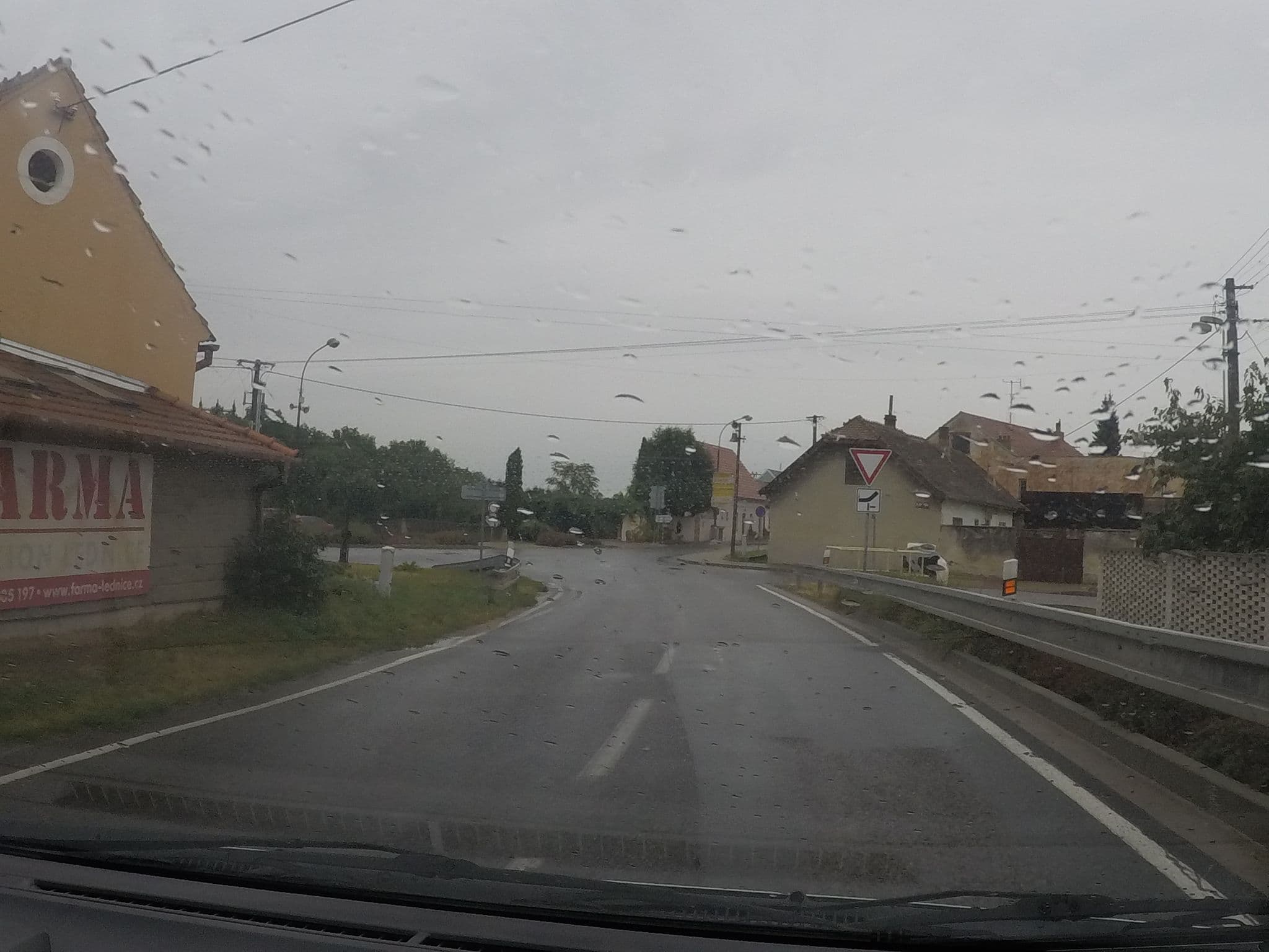 Street view near Penzion Farma, Lednice — © brano (CC BY-SA · Mapillary)