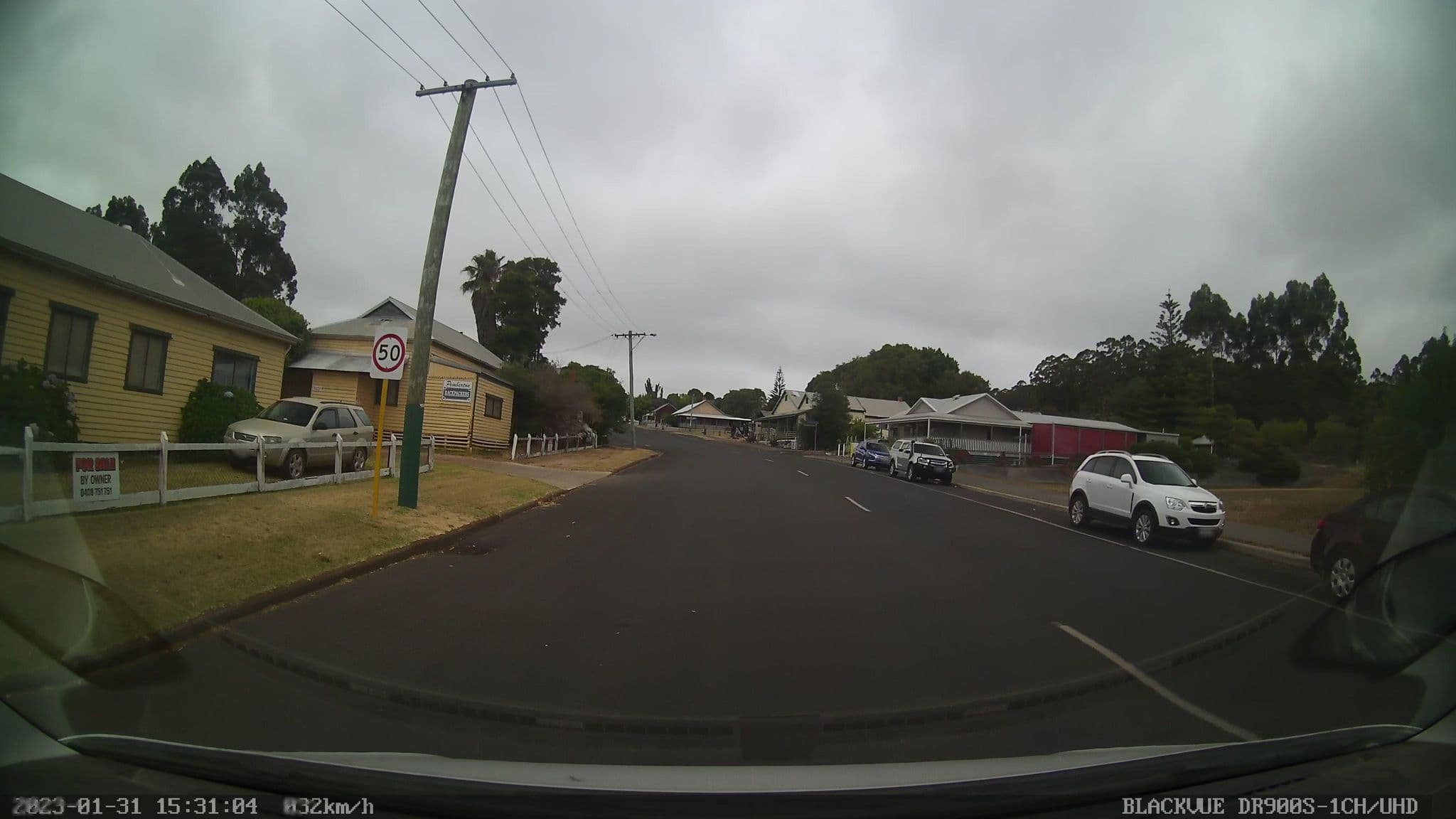 Street view near Eucalyptus House, Pemberton — © bob3bob3 (CC BY-SA · Mapillary)