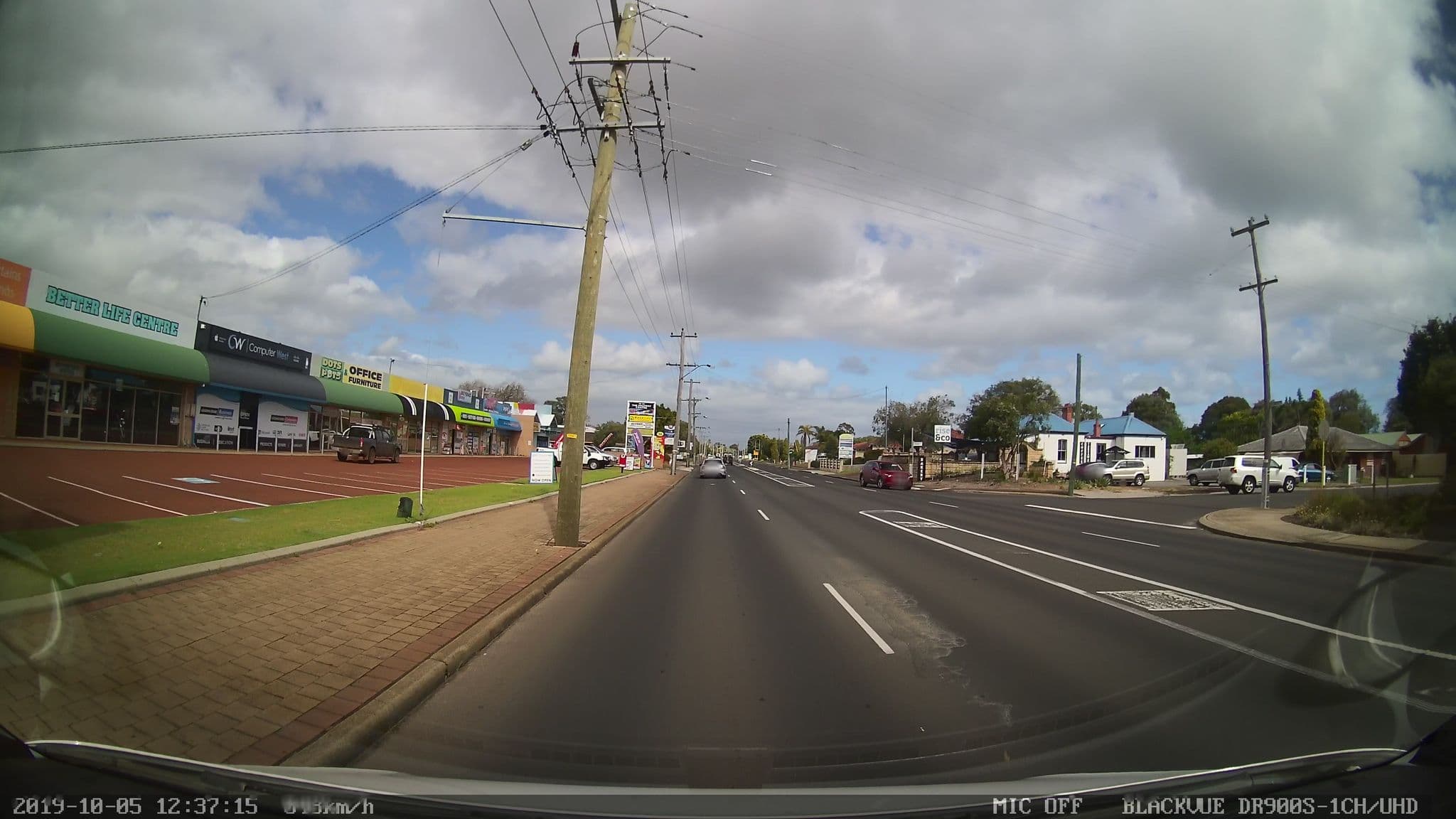 Street view near Riviera Motor Inn & Licensed Restaurant, Busselton — © bob3bob3 (CC BY-SA · Mapillary)