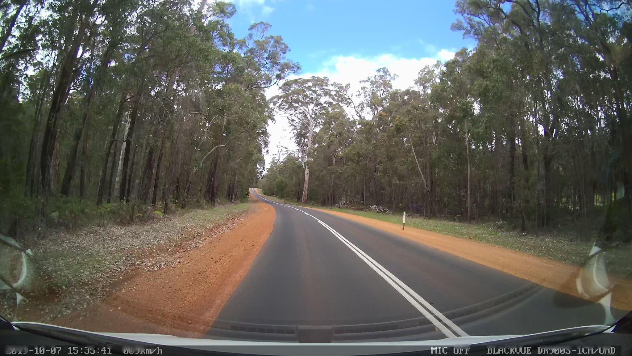 Street view near Scarlet Woods Chalets, Pemberton — © bob3bob3 (CC BY-SA · Mapillary)