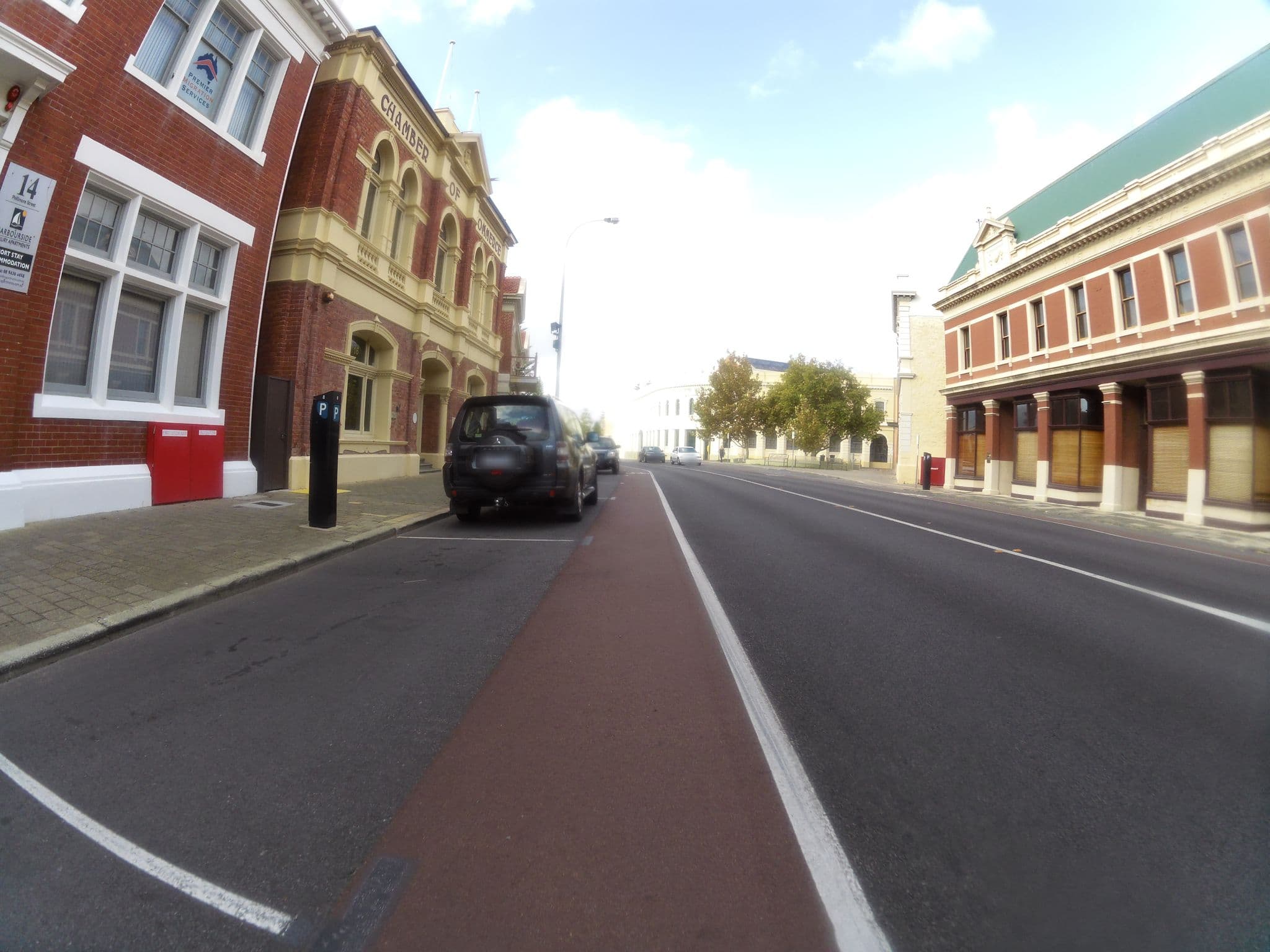 Street view near Old Firestation Backpackers, Fremantle — © kimbalc (CC BY-SA · Mapillary)