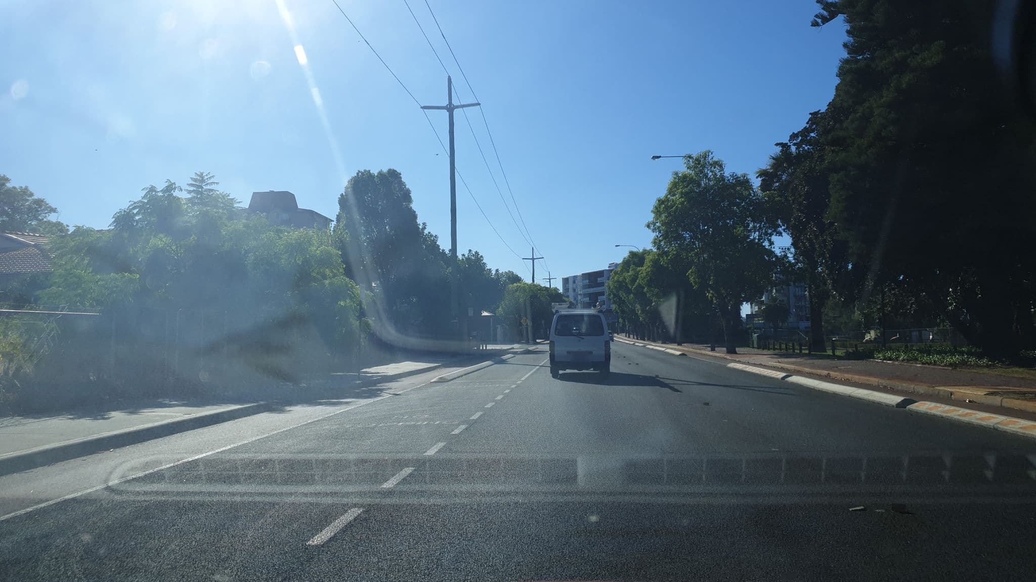 Street view near Cheviot Lodge, Highgate — © pdaemon (CC BY-SA · Mapillary)