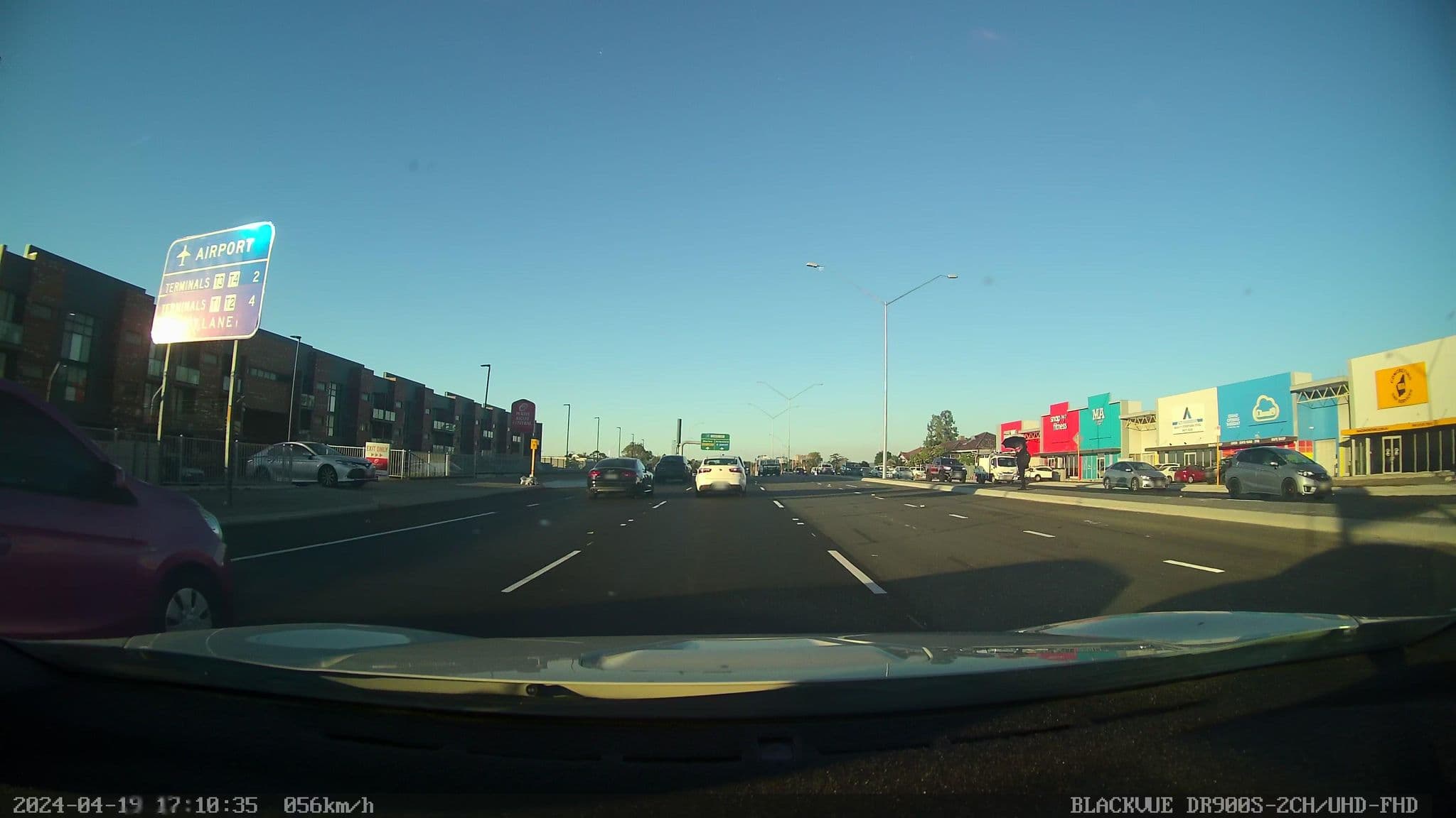 Street view near Quest Apartments, Redcliffe — © boydi (CC BY-SA · Mapillary)