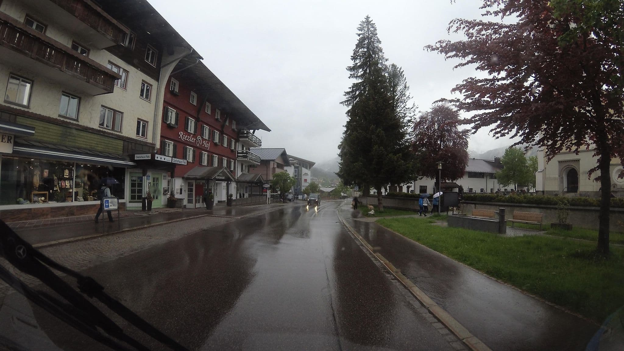 Street view near Gästehaus Fels, Riezlern — © teddy73 (CC BY-SA · Mapillary)