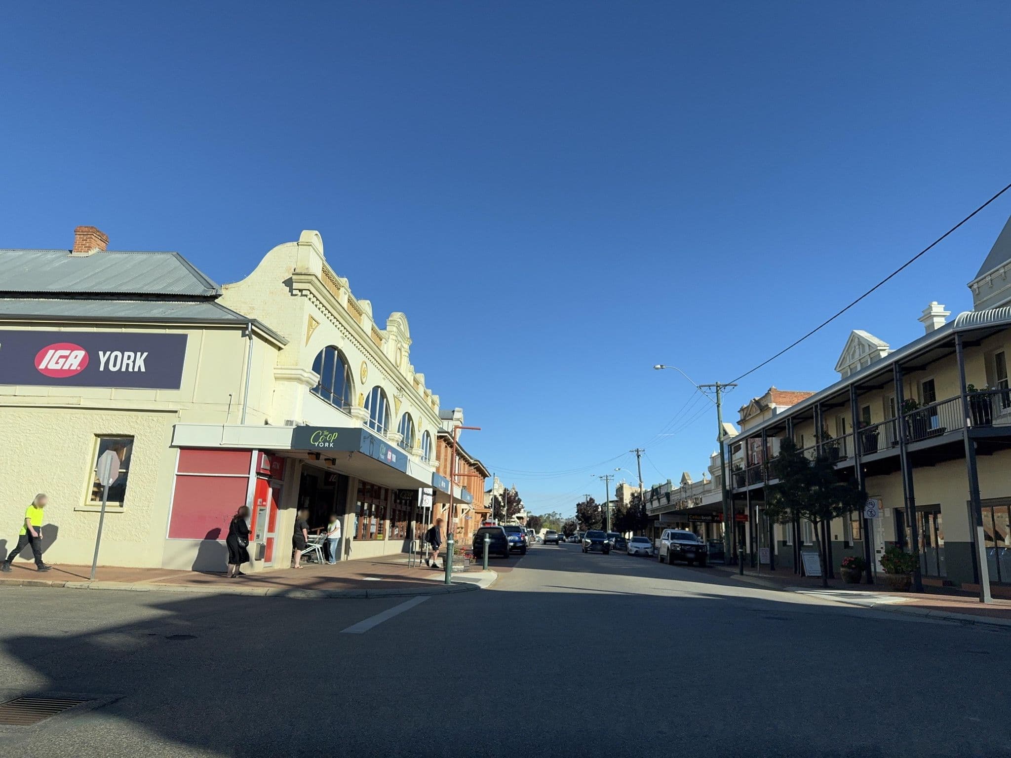 Street view near York Palace Hotel & Bistro, York — © wa_wheatbelt (CC BY-SA · Mapillary)