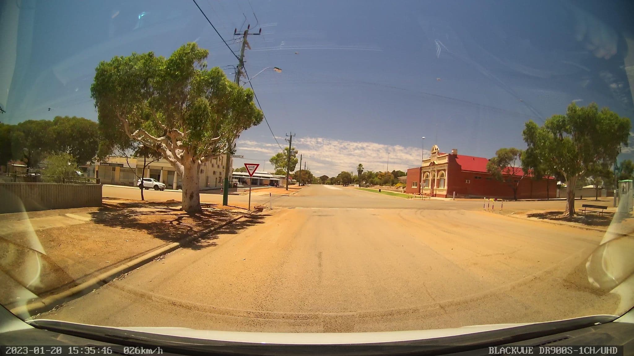 Street view near Mystique Maison, Northam — © bob3bob3 (CC BY-SA · Mapillary)