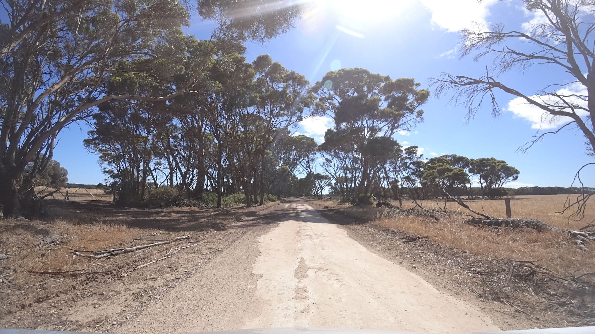 Street view near Oceanview Eco Villas, Kingscote — © aharvey (CC BY-SA · Mapillary)