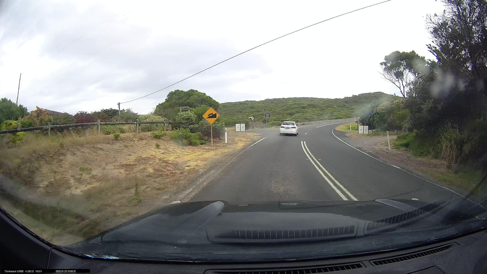 Street view near Chi Medicinal Farm, Apollo Bay — © maxim752 (CC BY-SA · Mapillary)