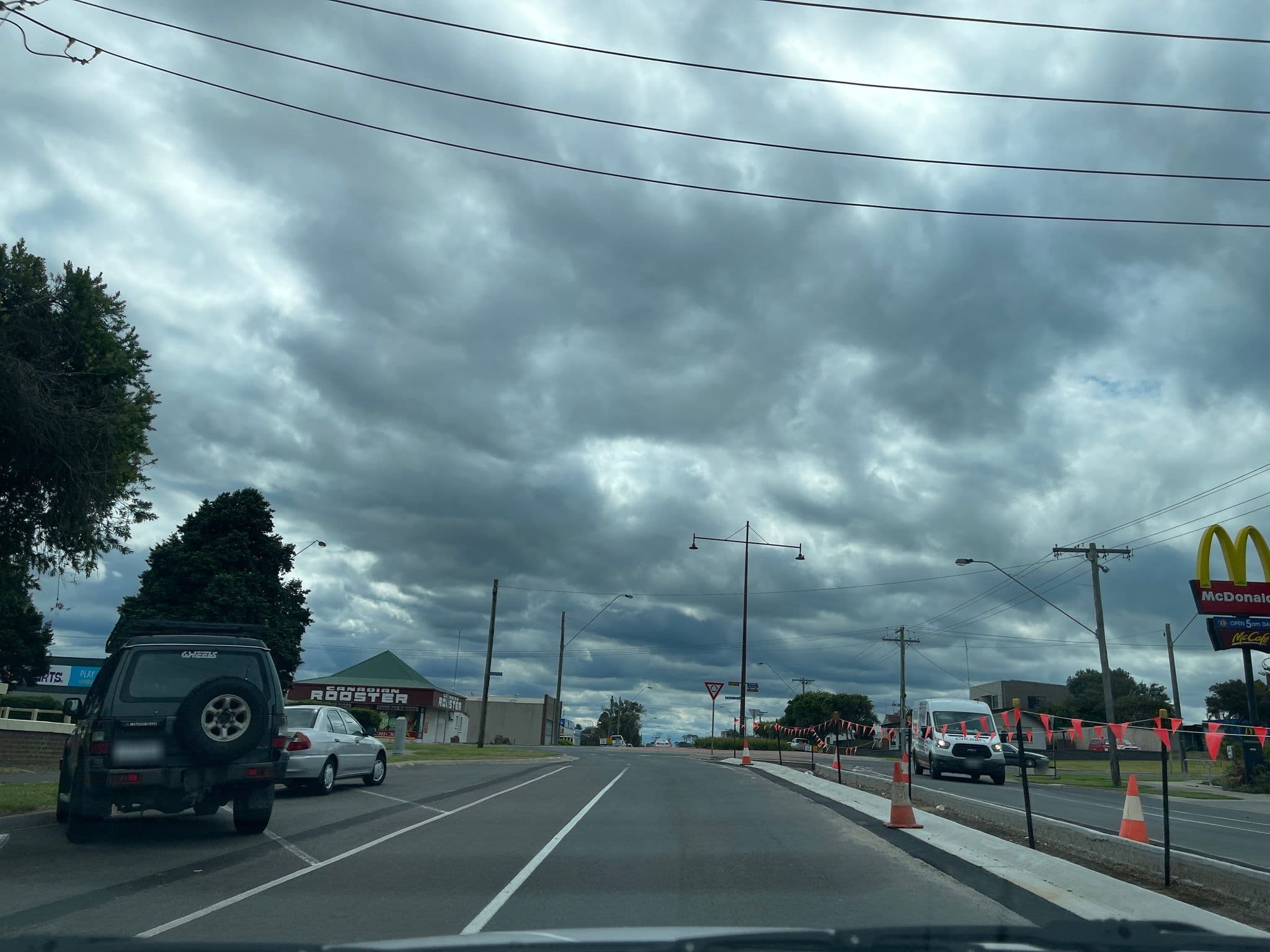 Street view near Masonic Lodge, Portland — © gunzel (CC BY-SA · Mapillary)