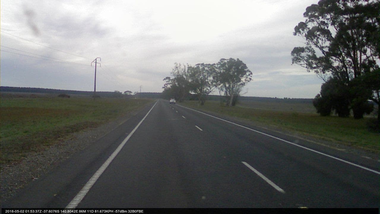 Street view near The Pines Hotel, Mount Gambier — © bob3bob3 (CC BY-SA · Mapillary)
