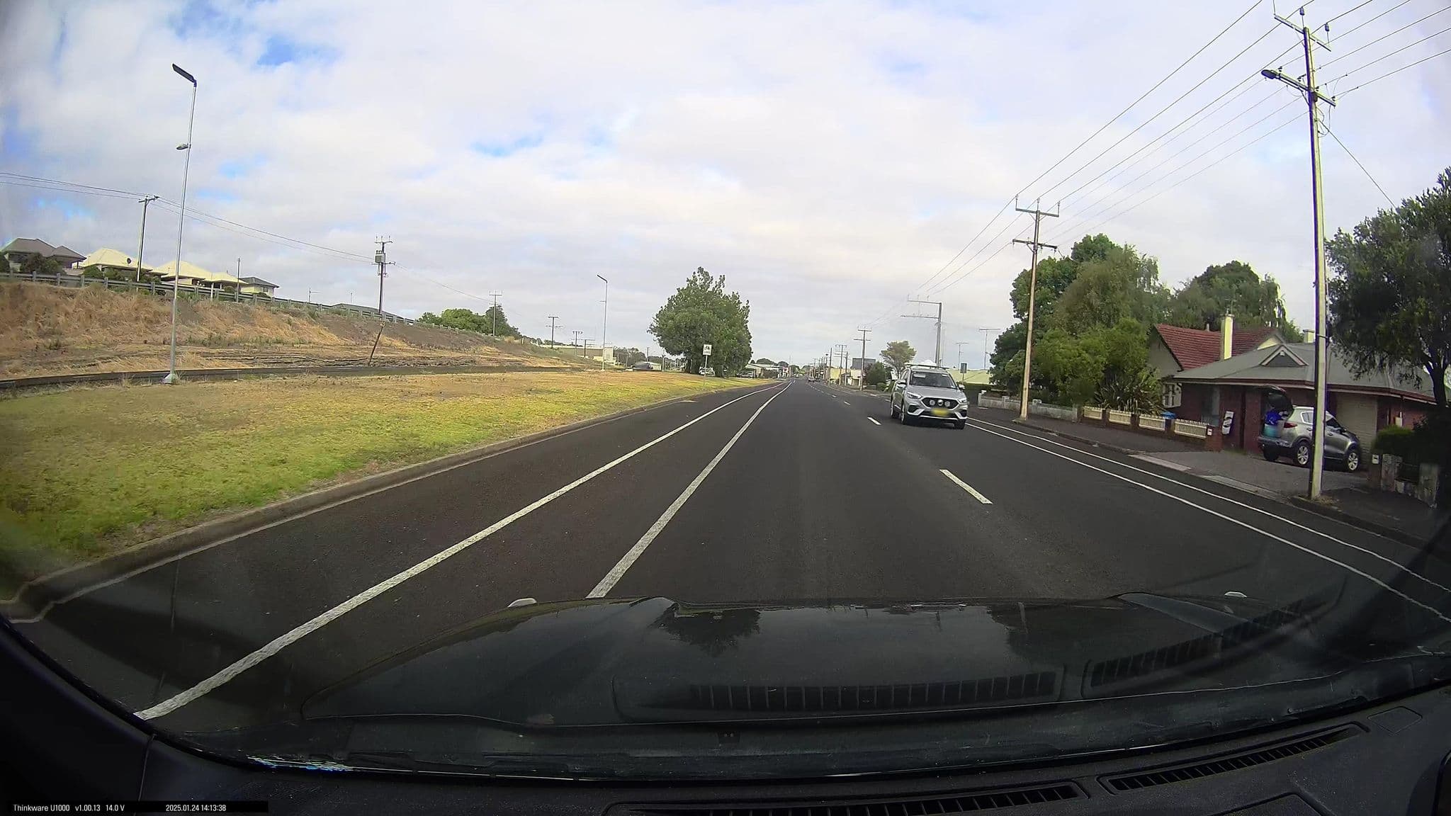 Street view near Mid City Apartments - Sturt Street, Mount Gambier — © maxim752 (CC BY-SA · Mapillary)