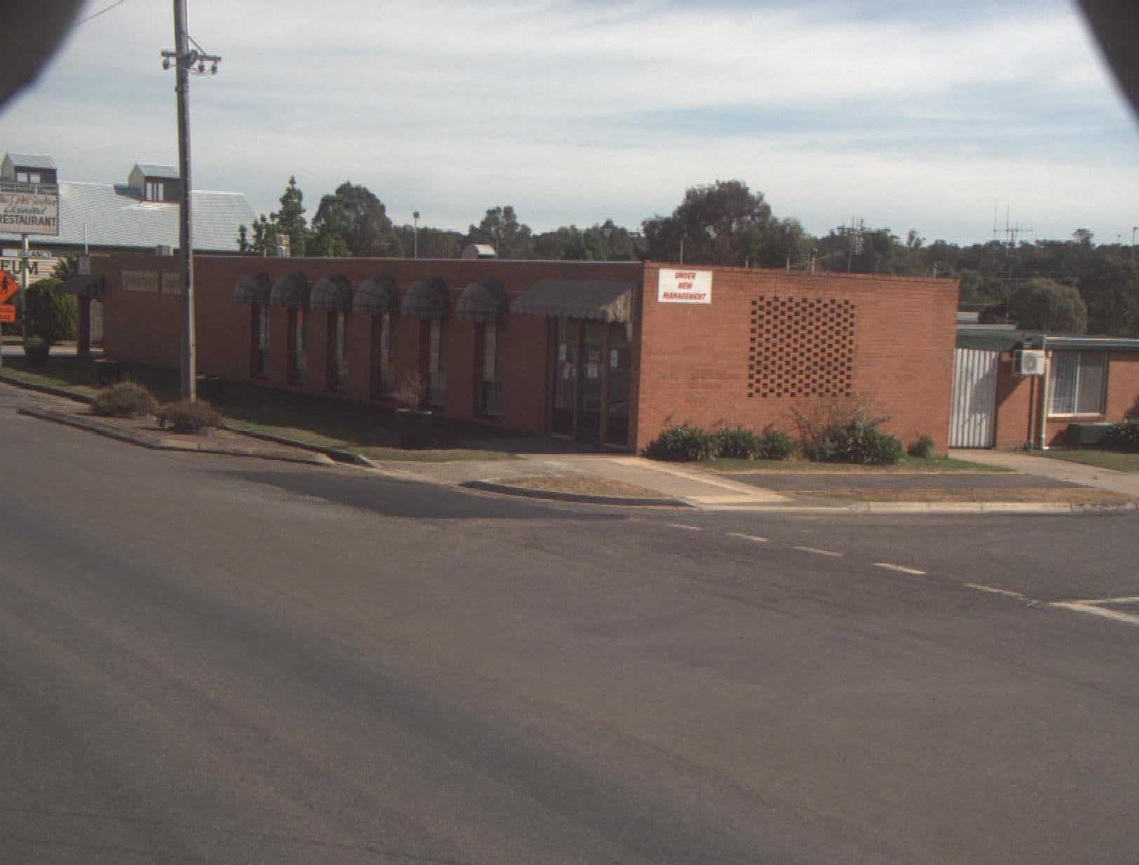 Street view near Wedderburn Motel, Charlton — © vicroads (CC BY-SA · Mapillary)