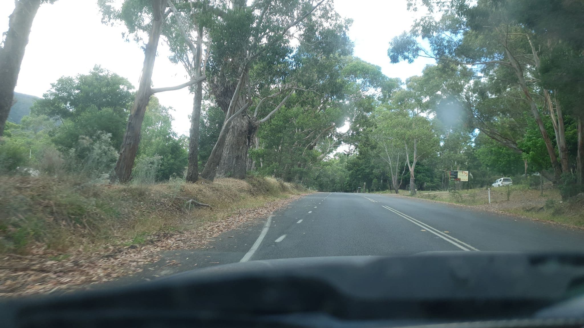 Street view near Brambuck Backpackers, Stawell — © tonyf1 (CC BY-SA · Mapillary)