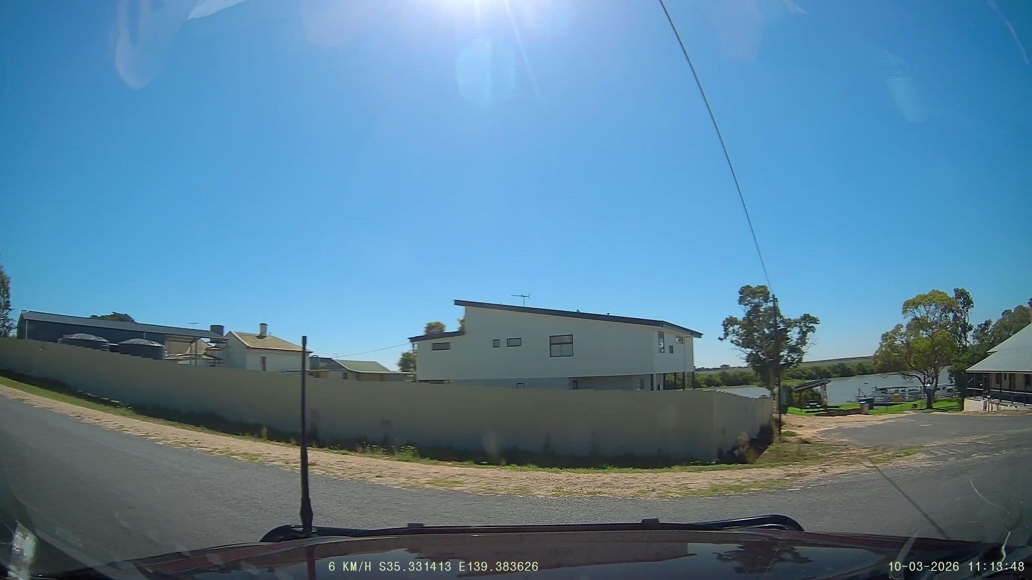 Street view near The Wellington Courthouse, Tailem Bend — © fizzie (CC BY-SA · Mapillary)