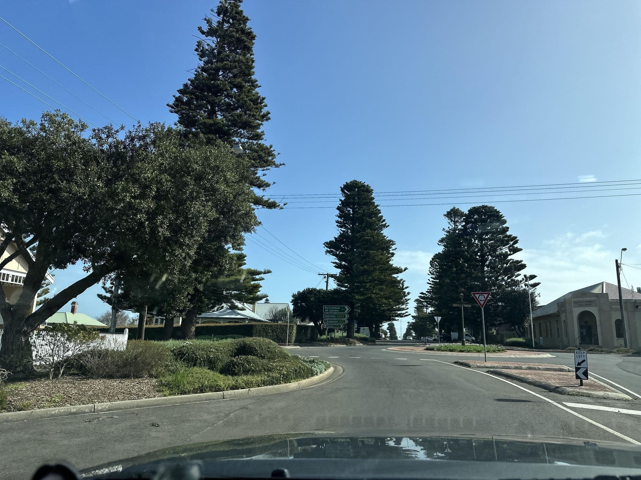 Street view near Alandra Holiday Accommodation, Portland — © gunzel69 (CC BY-SA · Mapillary)