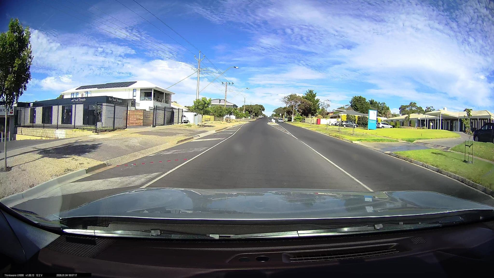 Street view near Gulfview Pizza, Christies Beach — © maxim752 (CC BY-SA · Mapillary)
