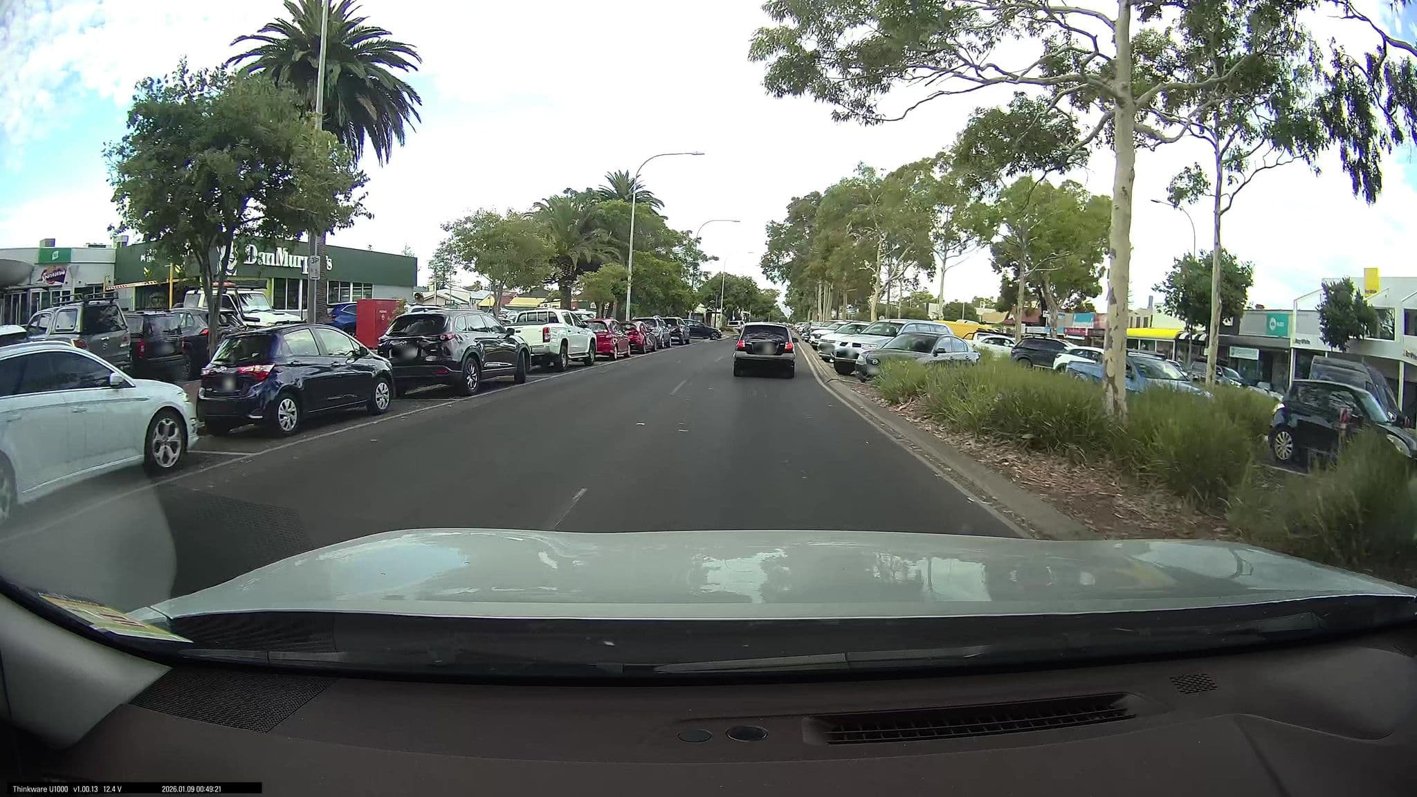 Street view near Baybeachfront Apartments, Glenelg — © maxim752 (CC BY-SA · Mapillary)