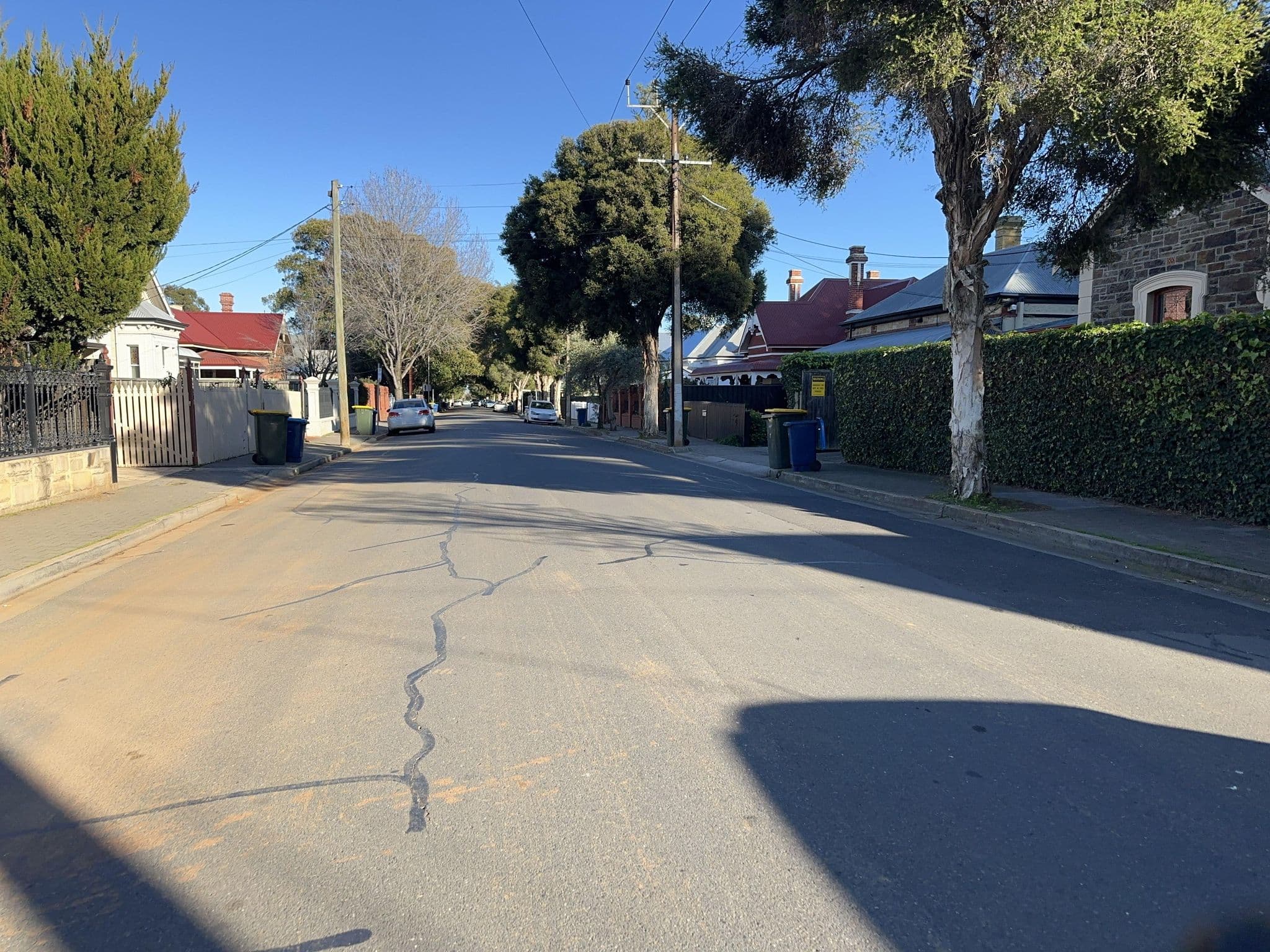 Street view near Fullarton Hostel, Parkside — © banjo5295 (CC BY-SA · Mapillary)