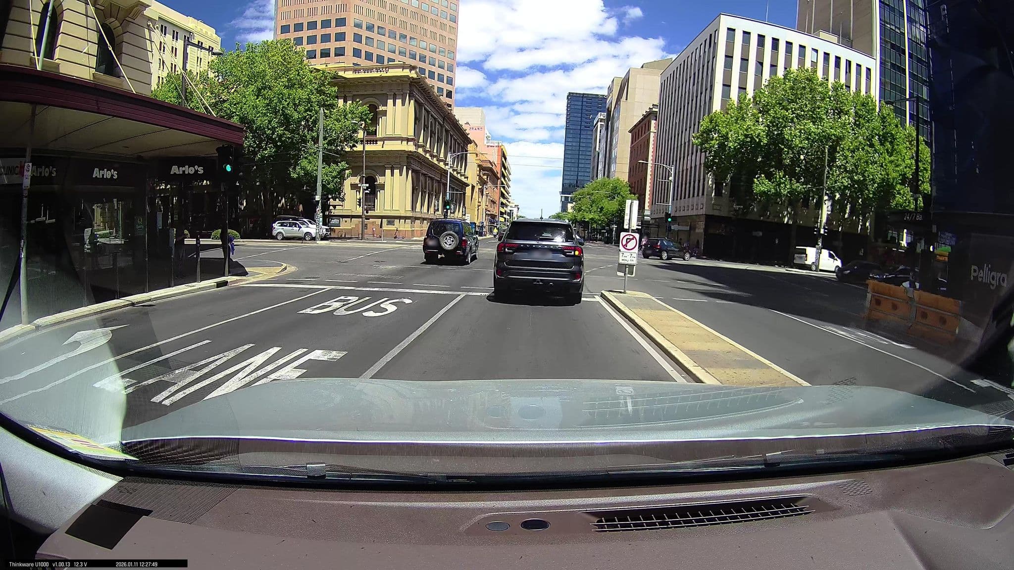 Street view near Quality Apartments, Adelaide — © maxim752 (CC BY-SA · Mapillary)