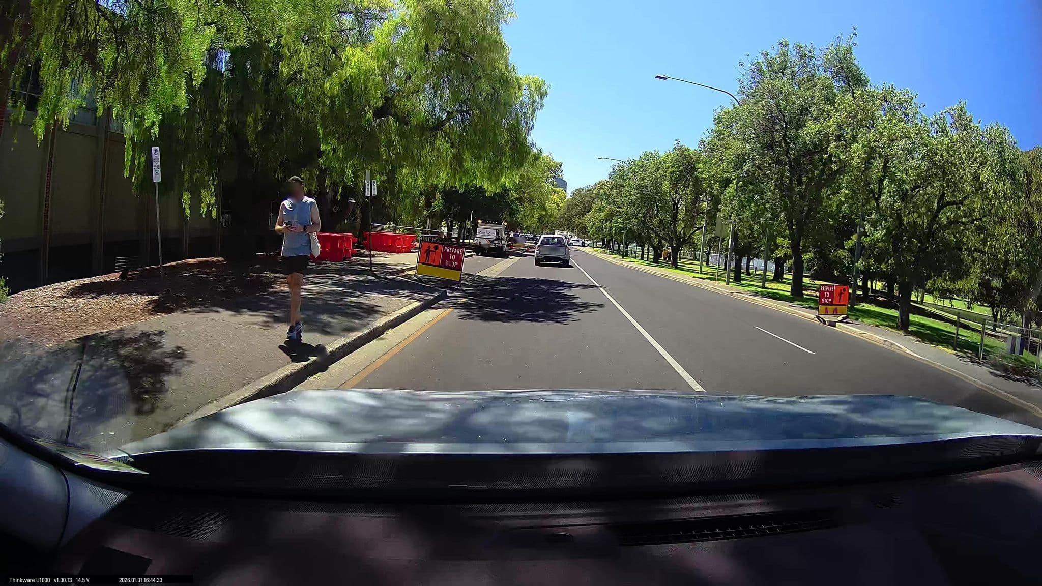 Street view near Stamford Plaza Adelaide Pool & Spa, North Adelaide — © maxim752 (CC BY-SA · Mapillary)