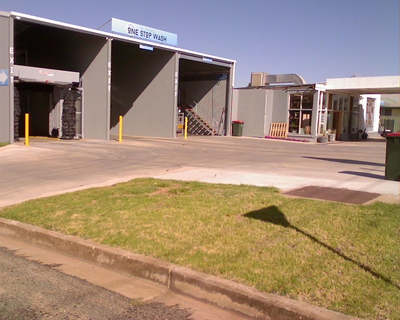 Street view near Balranald Visitor Information Centre, Balranald — © bob3bob3 (CC BY-SA · Mapillary)