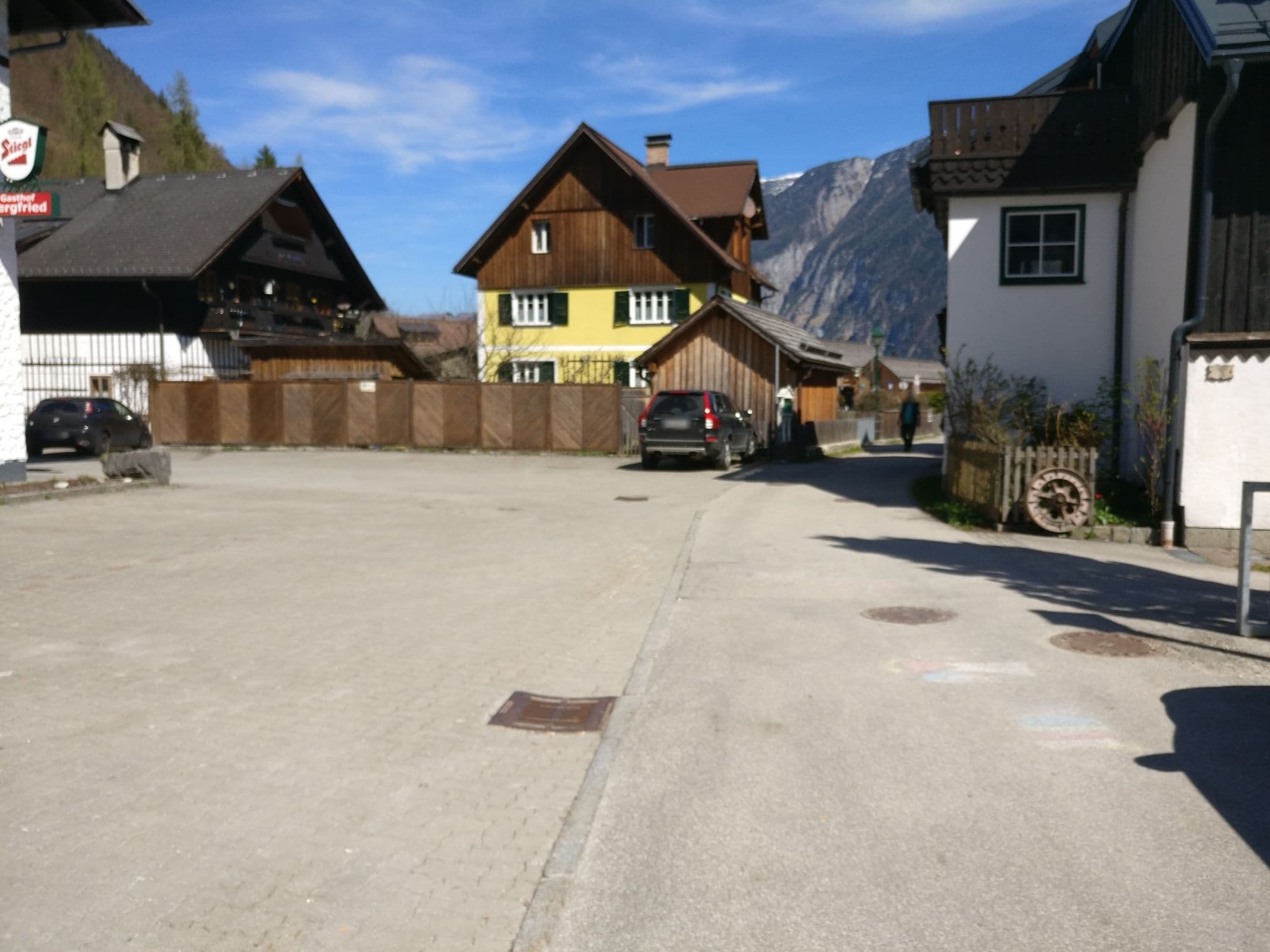 Street view near Gasthof Bergfried, Gosau — © aceini (CC BY-SA · Mapillary)