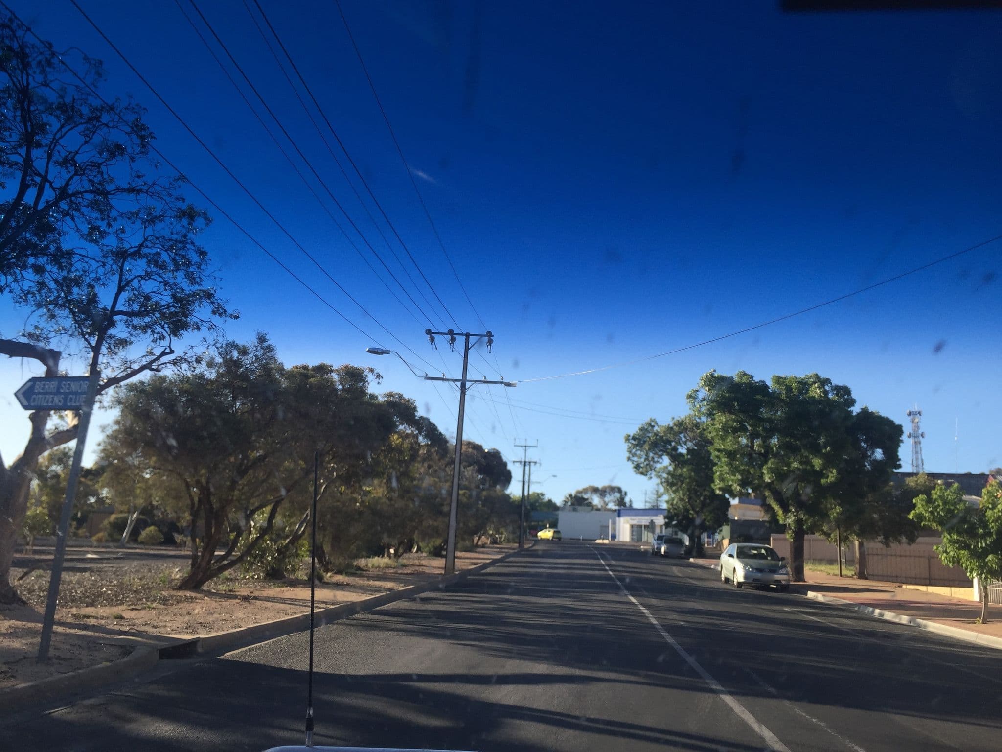 Street view near Crawford Terrace Bed and Breakfast, Berri — © jrdixon (CC BY-SA · Mapillary)