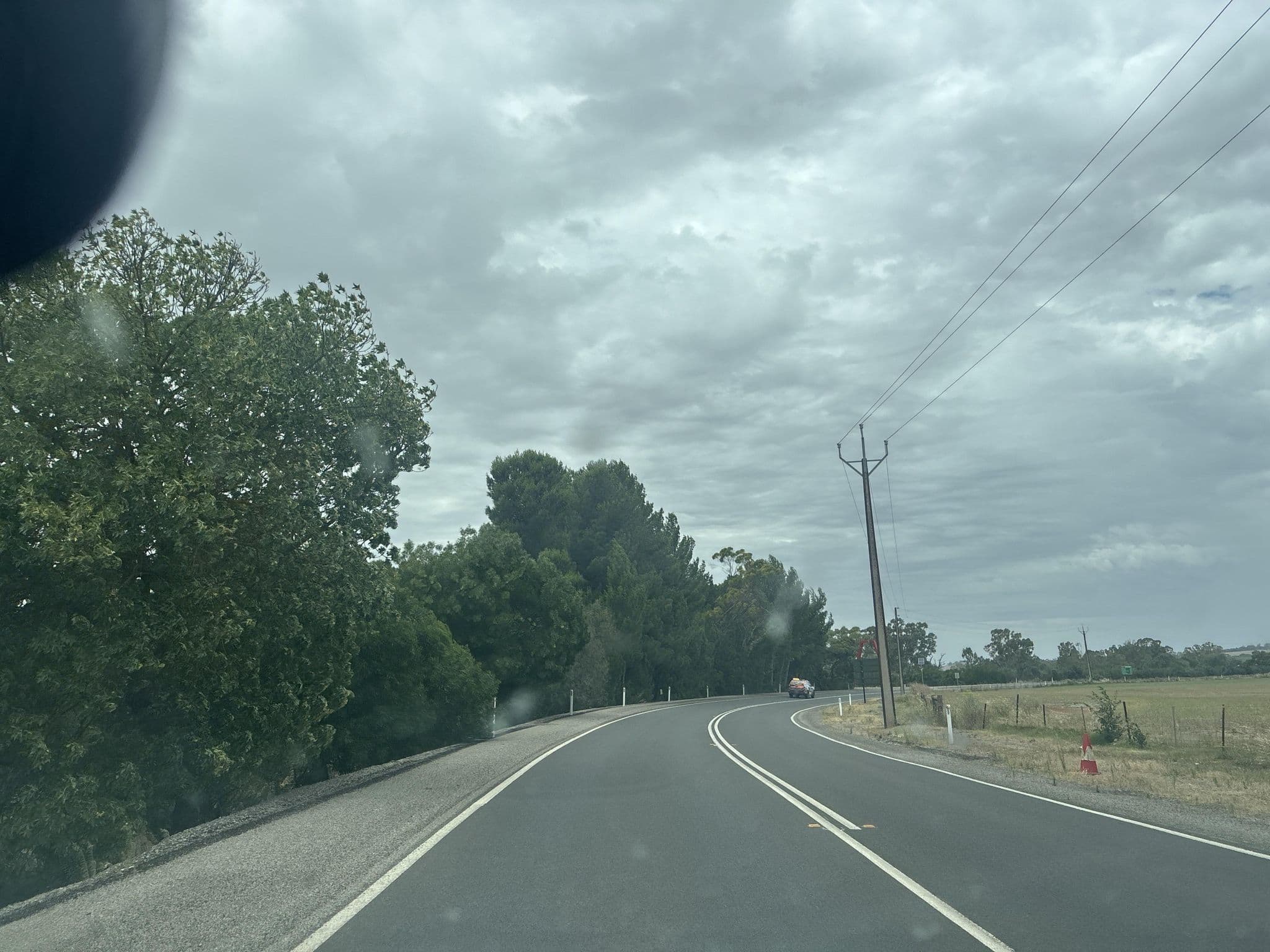 Street view near Auburn Shiraz Motel, Clare — © niety001 (CC BY-SA · Mapillary)