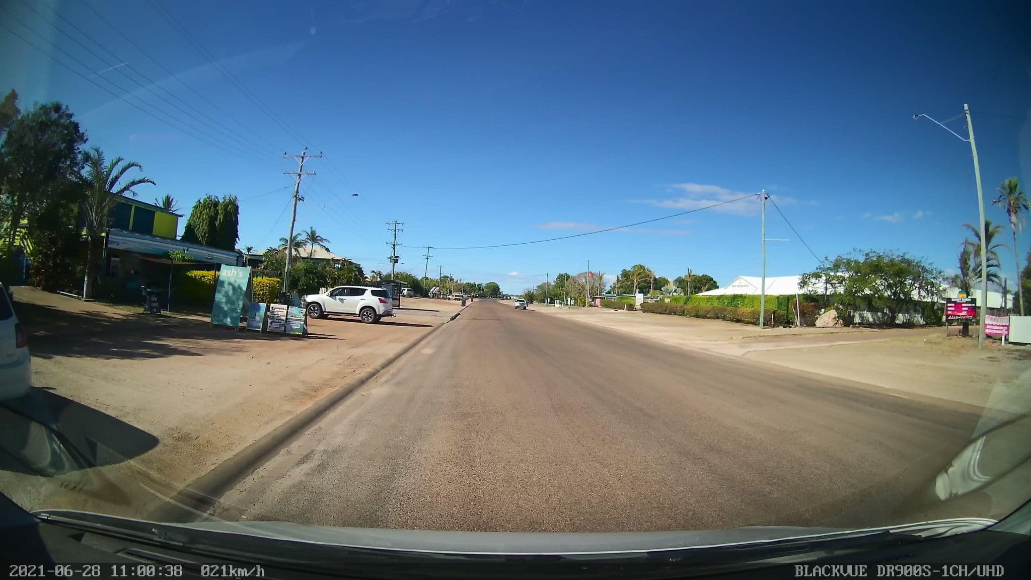 Street view near Ash's Holiday Units & Cafe, Karumba — © bob3bob3 (CC BY-SA · Mapillary)