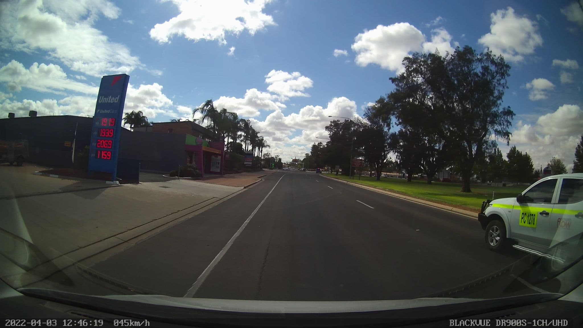 Street view near Citrus Valley Motel, Renmark — © bob3bob3 (CC BY-SA · Mapillary)