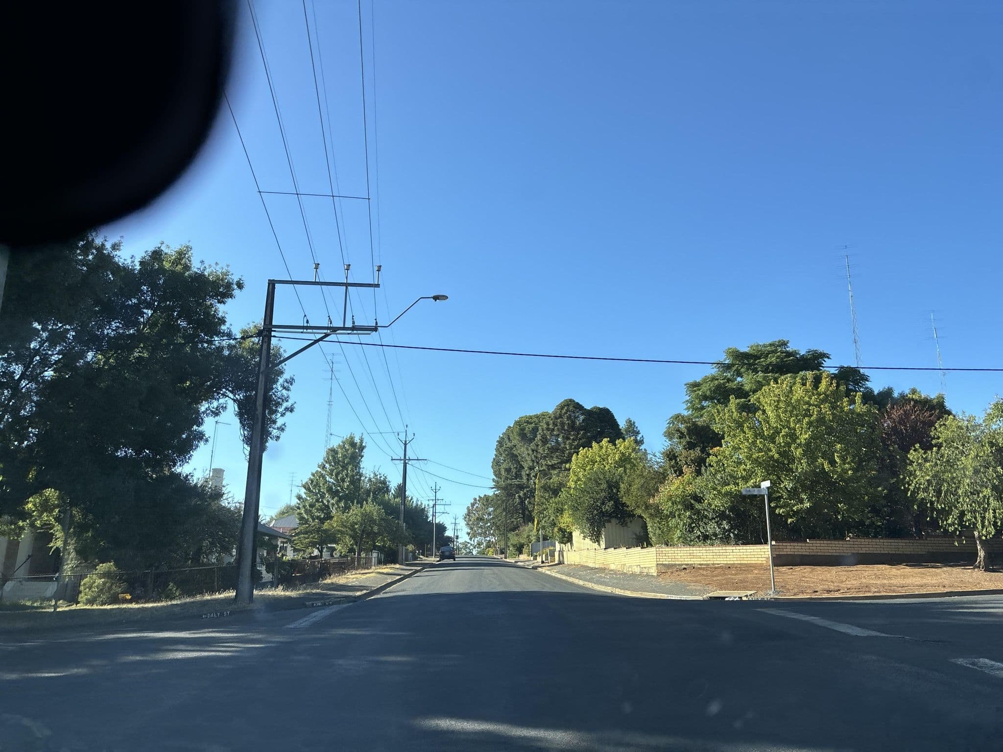 Street view near Croll Cottage, Clare — © niety001 (CC BY-SA · Mapillary)