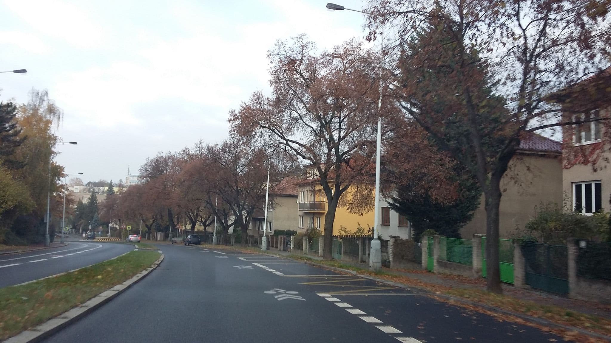 Street view near Sporthotel Oáza, Krč — © gob (CC BY-SA · Mapillary)