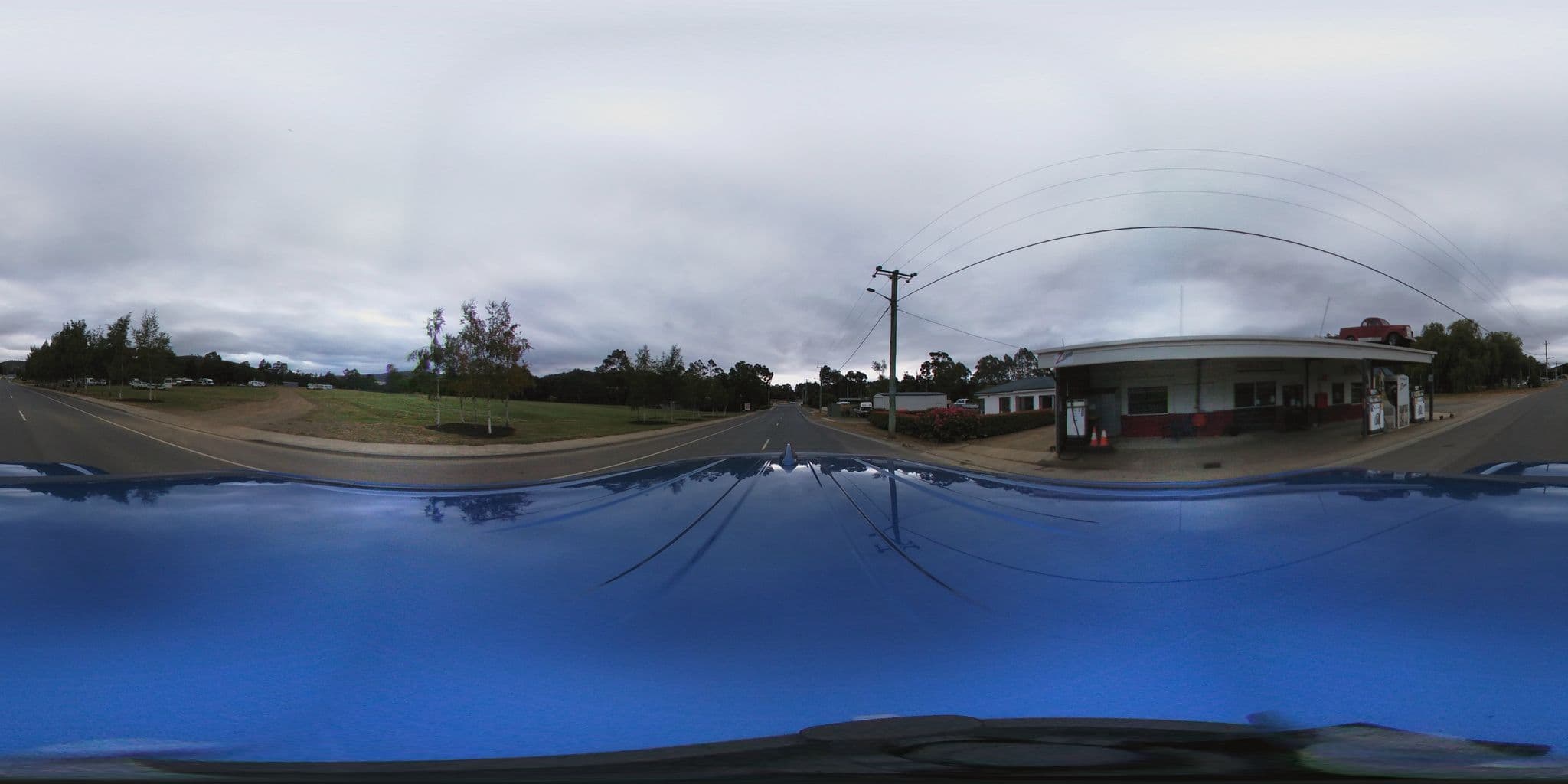 Street view near The Yellow House Backpackers, Geeveston — © aharvey (CC BY-SA · Mapillary)
