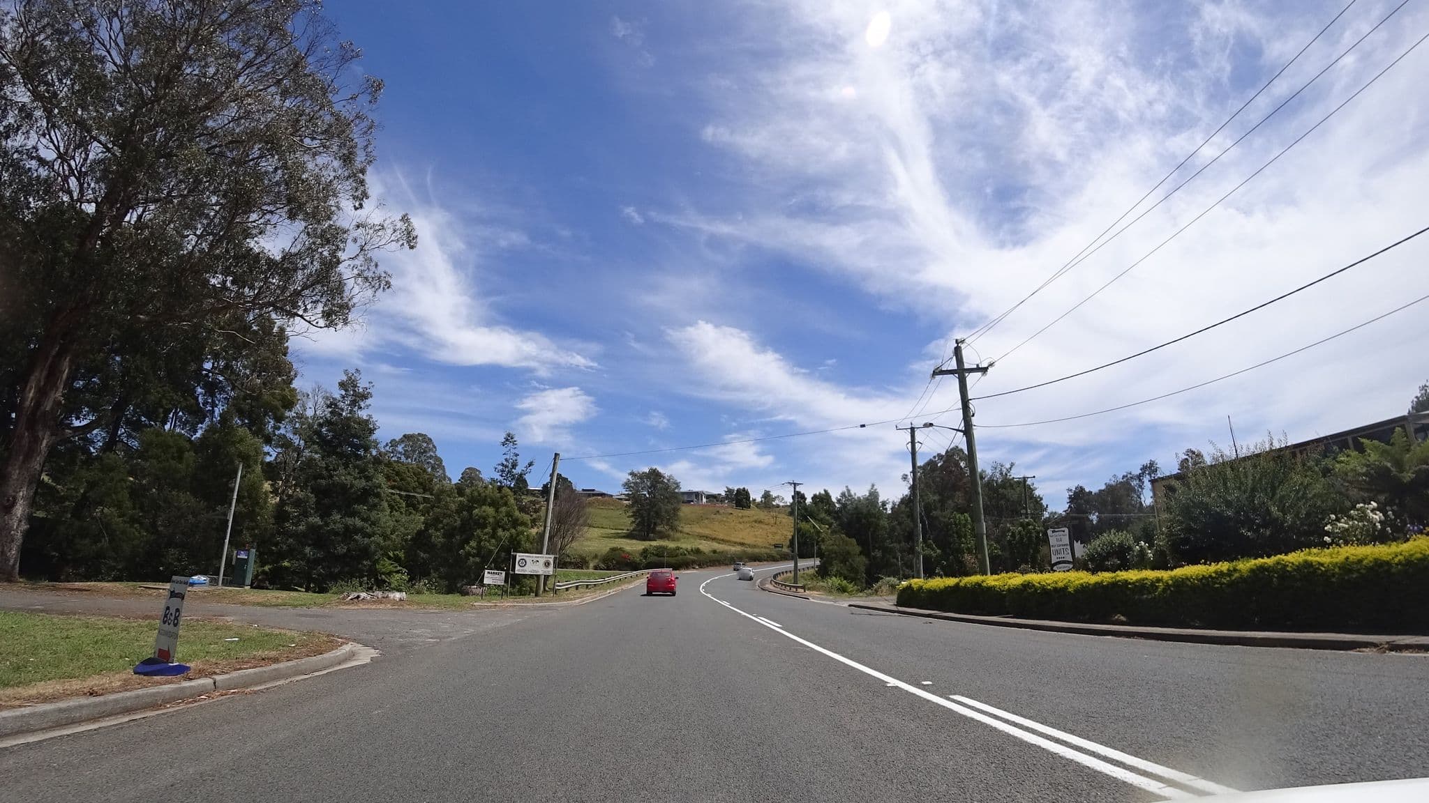 Street view near North East Rest Awhile Bed & Breakfast, Scottsdale — © aharvey (CC BY-SA · Mapillary)