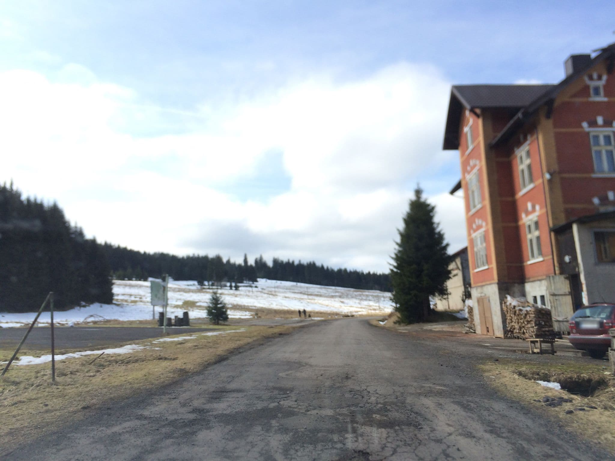 Street view near Mezi Jeleny, Nejdek — © zbycz (CC BY-SA · Mapillary)