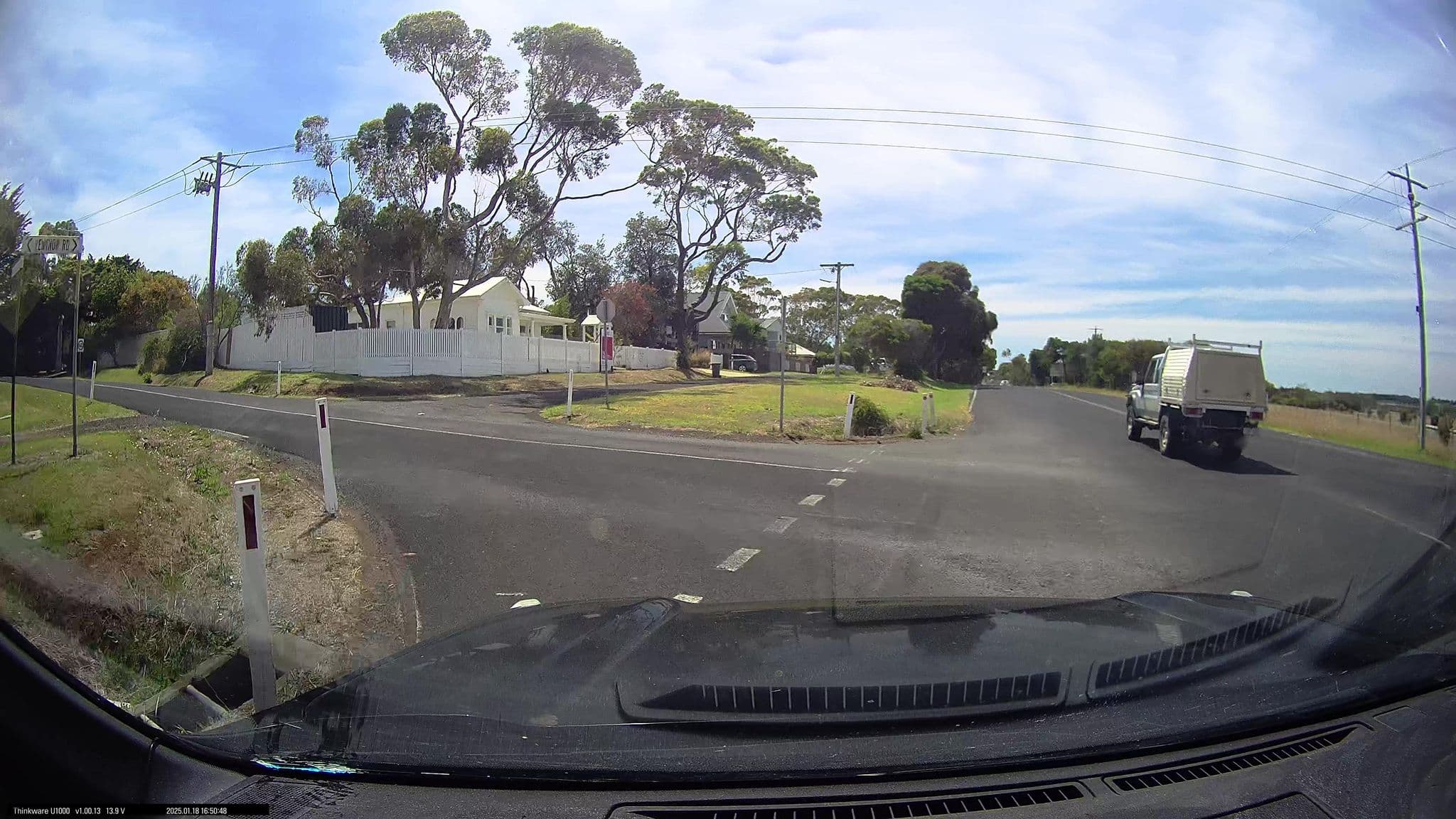 Street view near Hilltop Apartments, Phillip Island — © maxim752 (CC BY-SA · Mapillary)