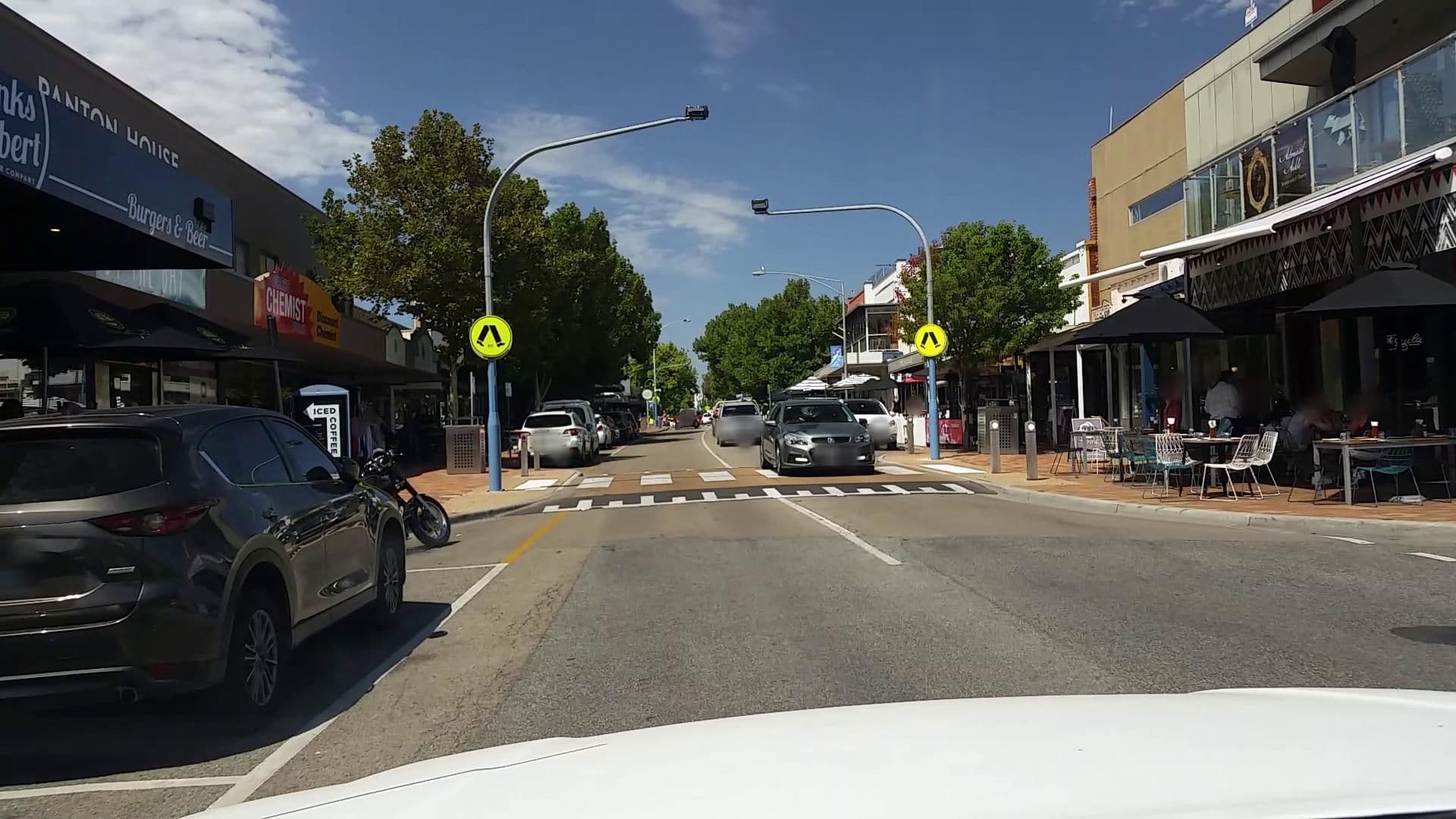 Street view near Mornington Peninsula Holiday Accommodation, Mornington — © mattburt7 (CC BY-SA · Mapillary)
