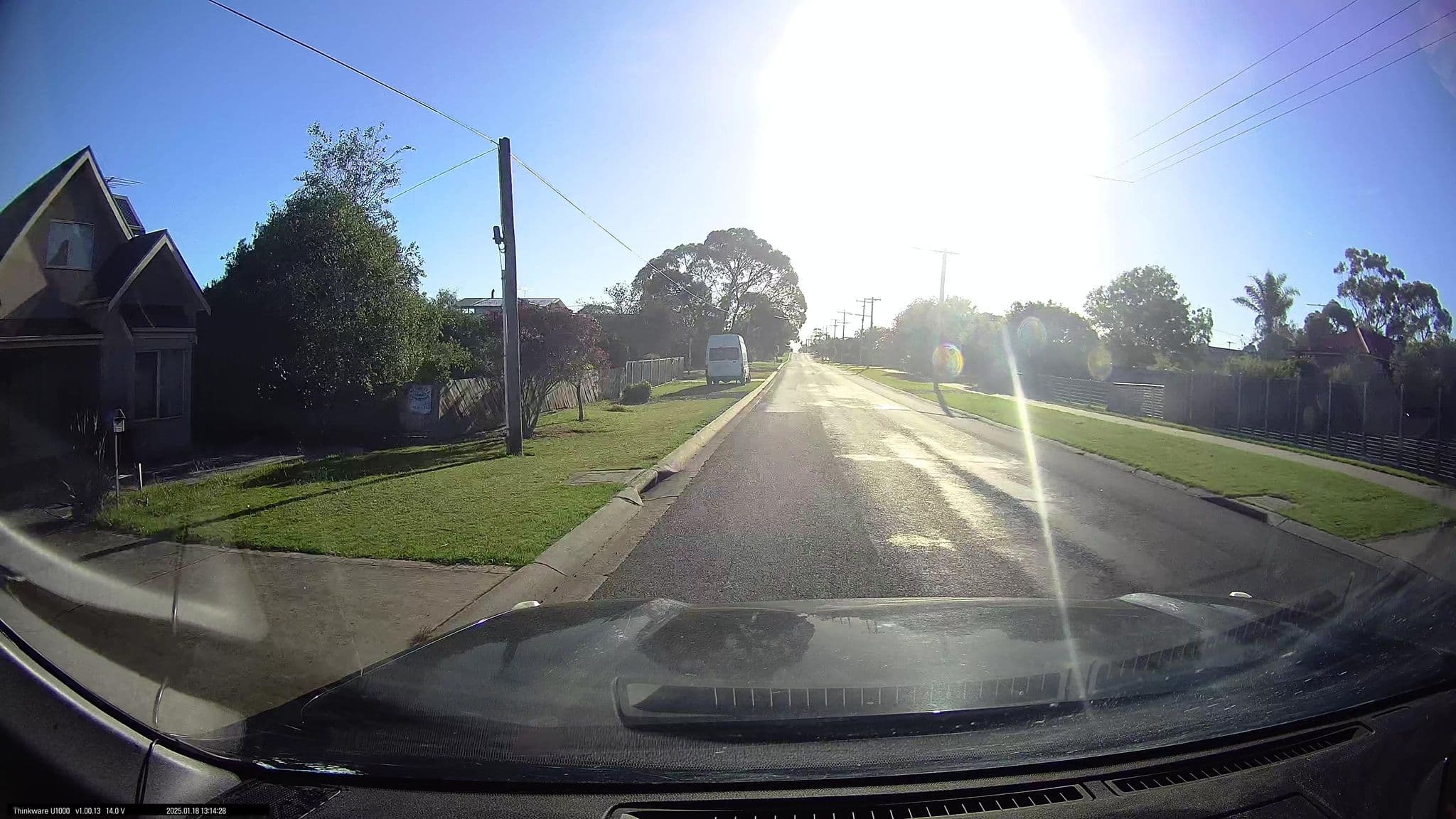 Street view near Cowes Haven, Cowes — © maxim752 (CC BY-SA · Mapillary)