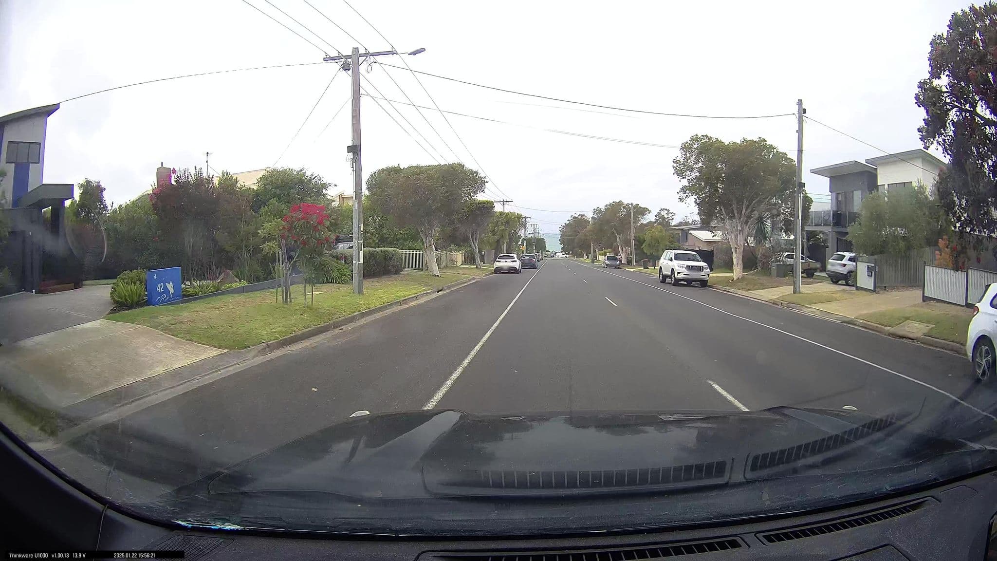 Street view near The Cottage on Beach Road, Torquay — © maxim752 (CC BY-SA · Mapillary)