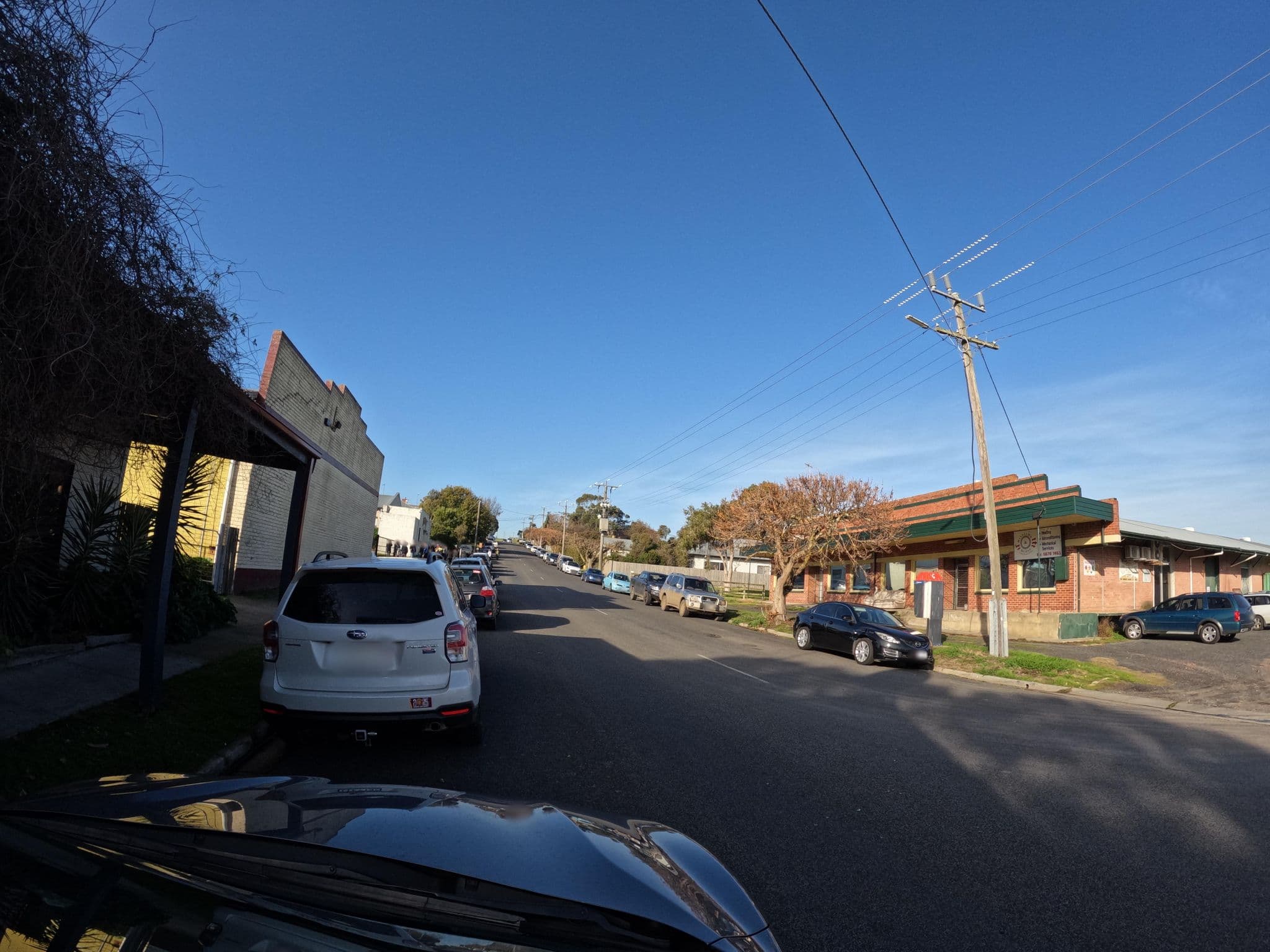 Street view near Royal Mail Hotel, North Wonthaggi — © skillsy (CC BY-SA · Mapillary)