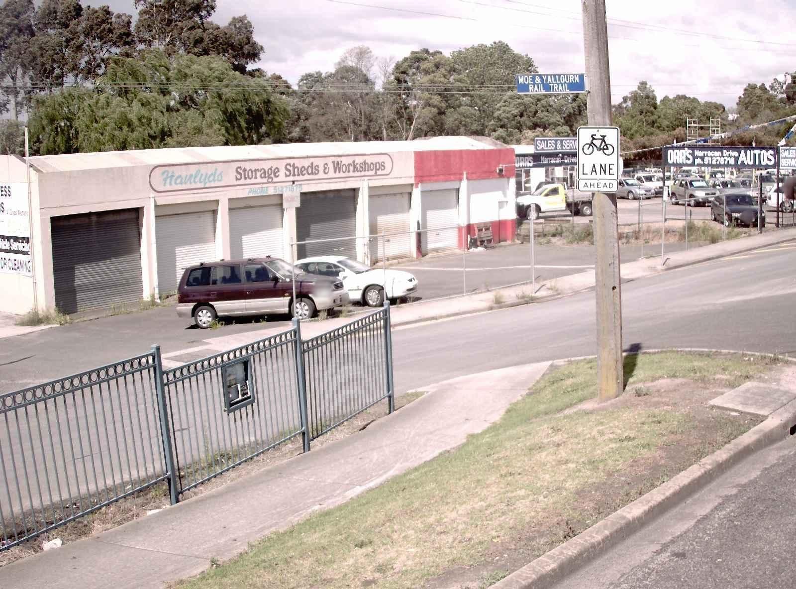 Street view near Moe Parklands Motel, Moe — © vicroads (CC BY-SA · Mapillary)