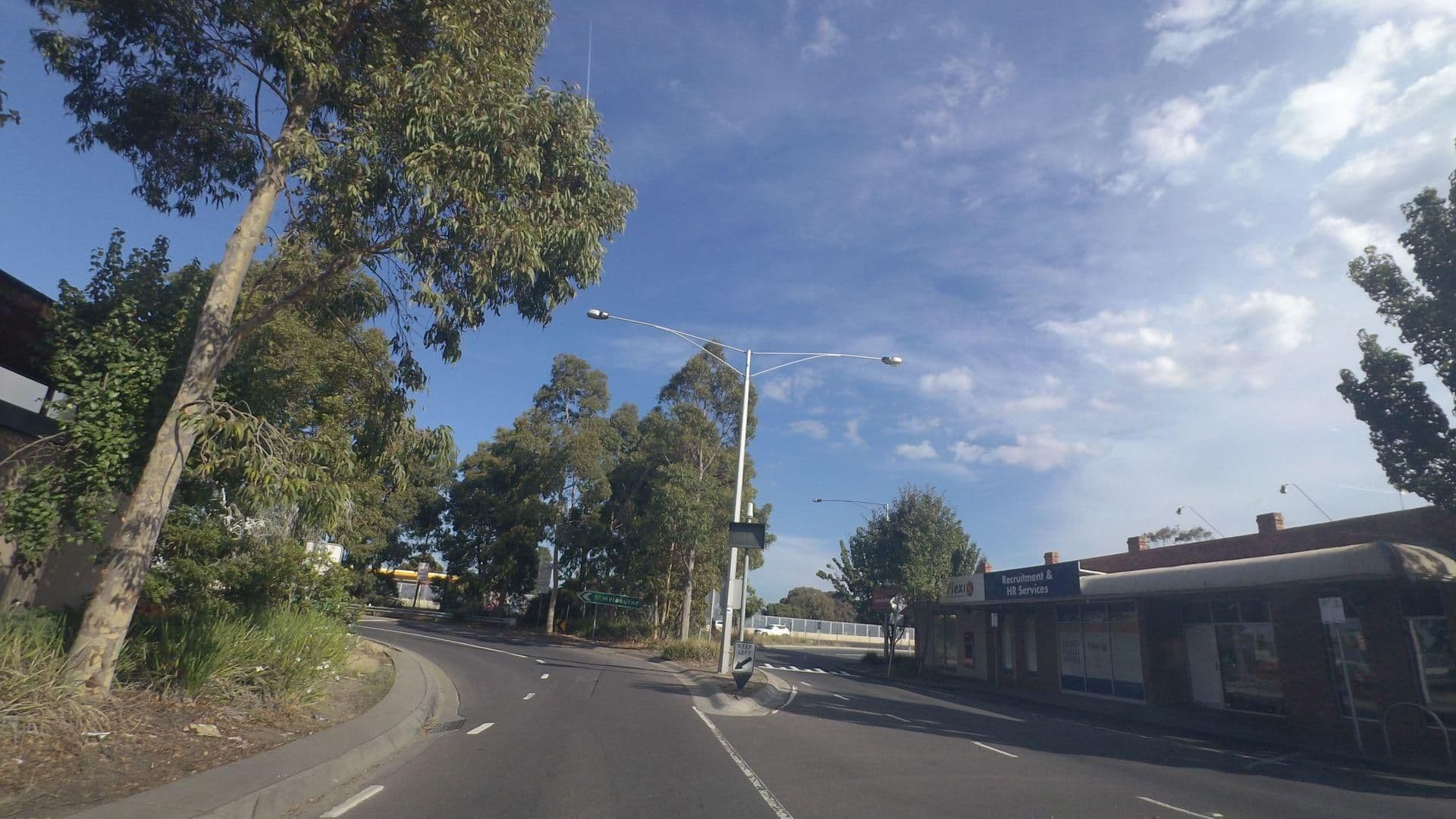 Street view near Best Western Club Laverton Motel, Laverton — © mander (CC BY-SA · Mapillary)