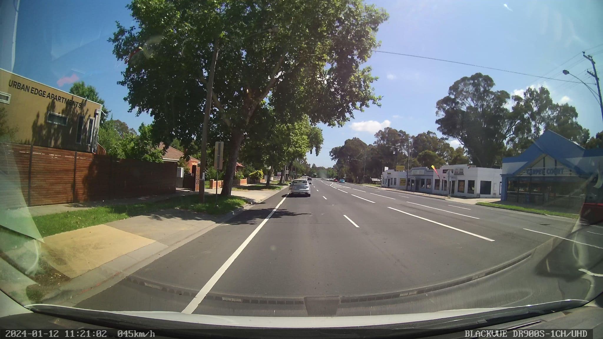 Street view near Urban Edge Apartments, Bendigo, Kangaroo Flat — © bob3bob3 (CC BY-SA · Mapillary)