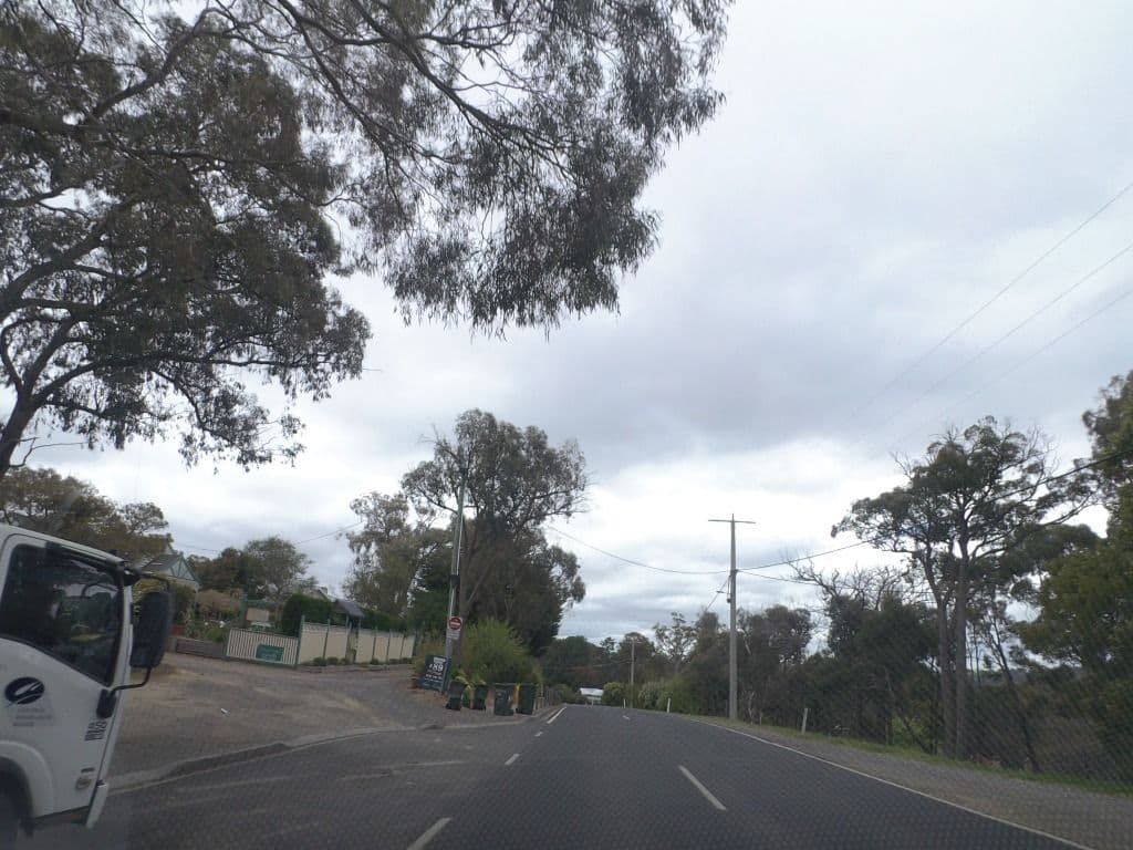 Street view near Jolee, Daylesford — © mander (CC BY-SA · Mapillary)