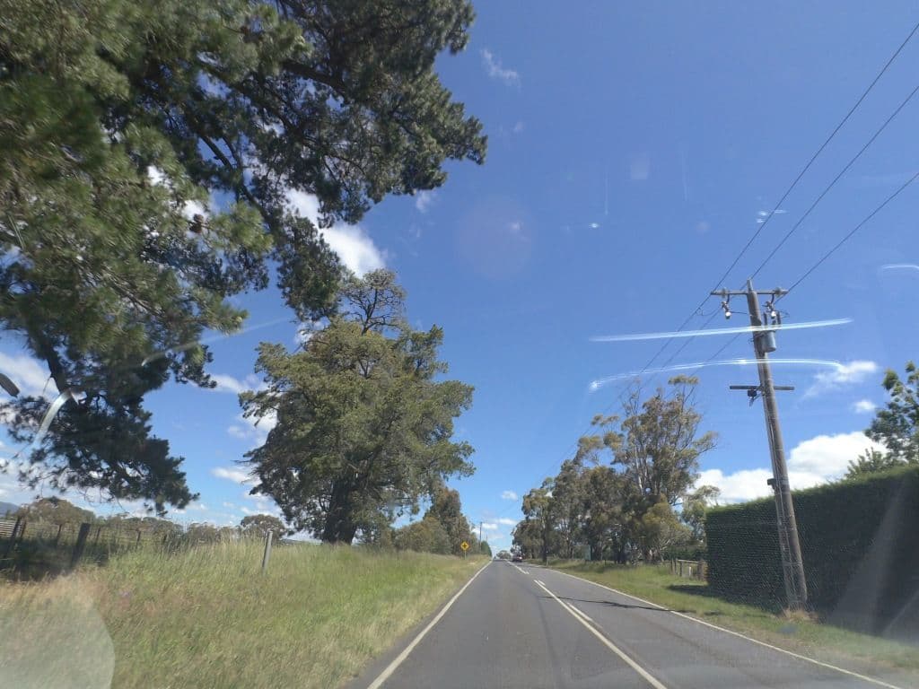 Street view near Tilwinda Bed and Breakfast, Kyneton — © mander (CC BY-SA · Mapillary)