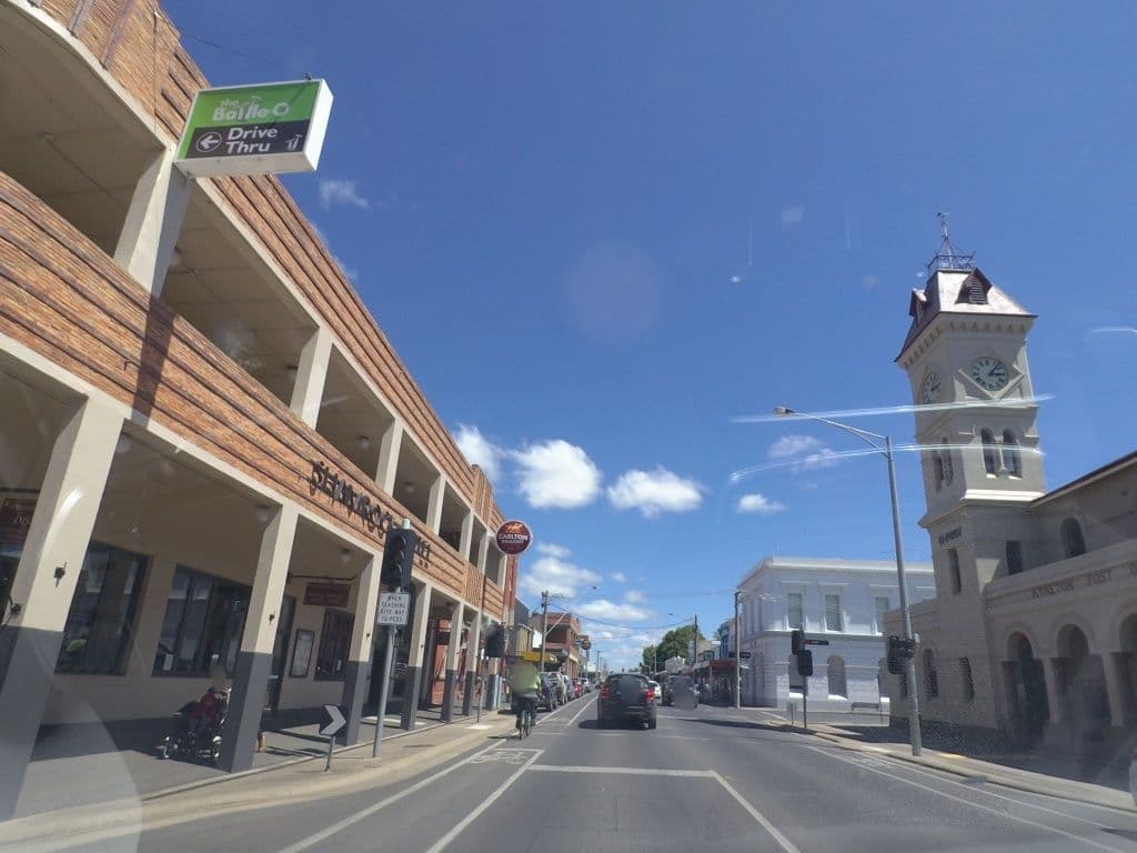 Street view near Kyneton Bushland Resort, Kyneton — © mander (CC BY-SA · Mapillary)