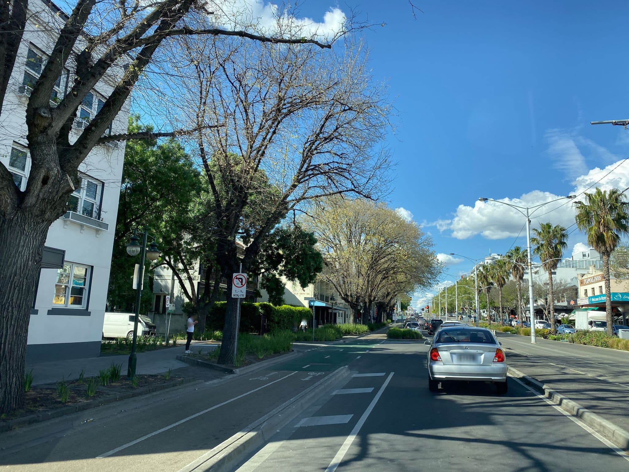 Street view near Gatwick, St Kilda West — © benwang886 (CC BY-SA · Mapillary)