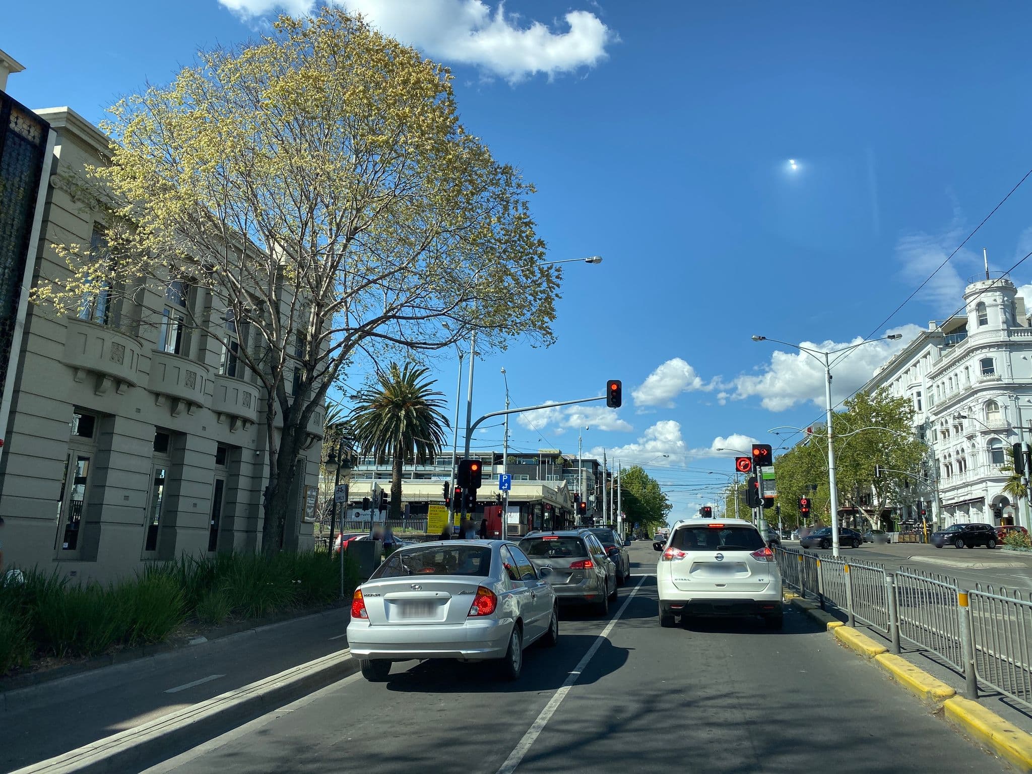 Street view near apartment2c gramercy, St Kilda West — © benwang886 (CC BY-SA · Mapillary)